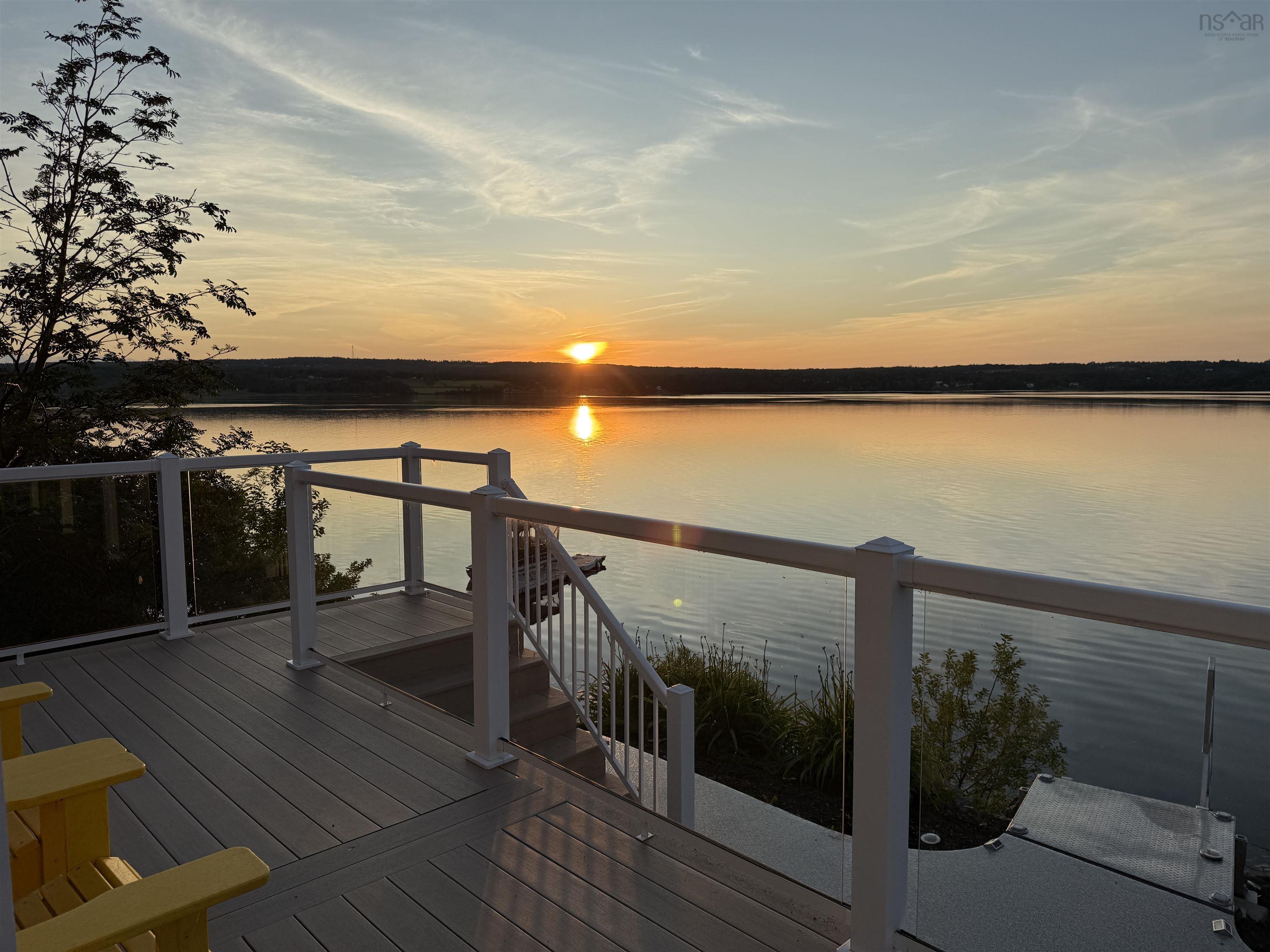$1,100,000.00: 79 Oak Lane, Loch Broom Loop, Loch Broom Loop