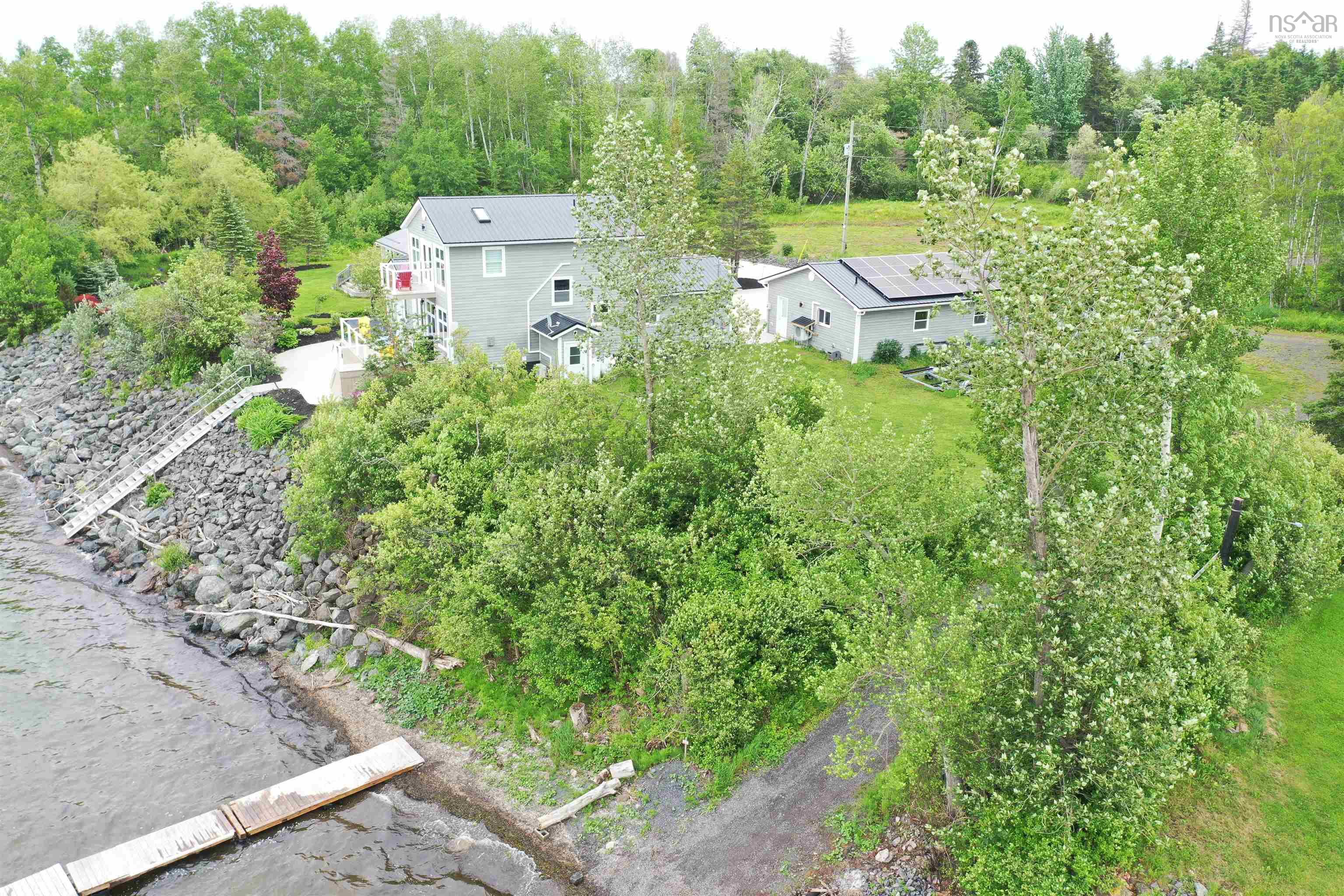 $1,100,000.00: 79 Oak Lane, Loch Broom Loop, Loch Broom Loop