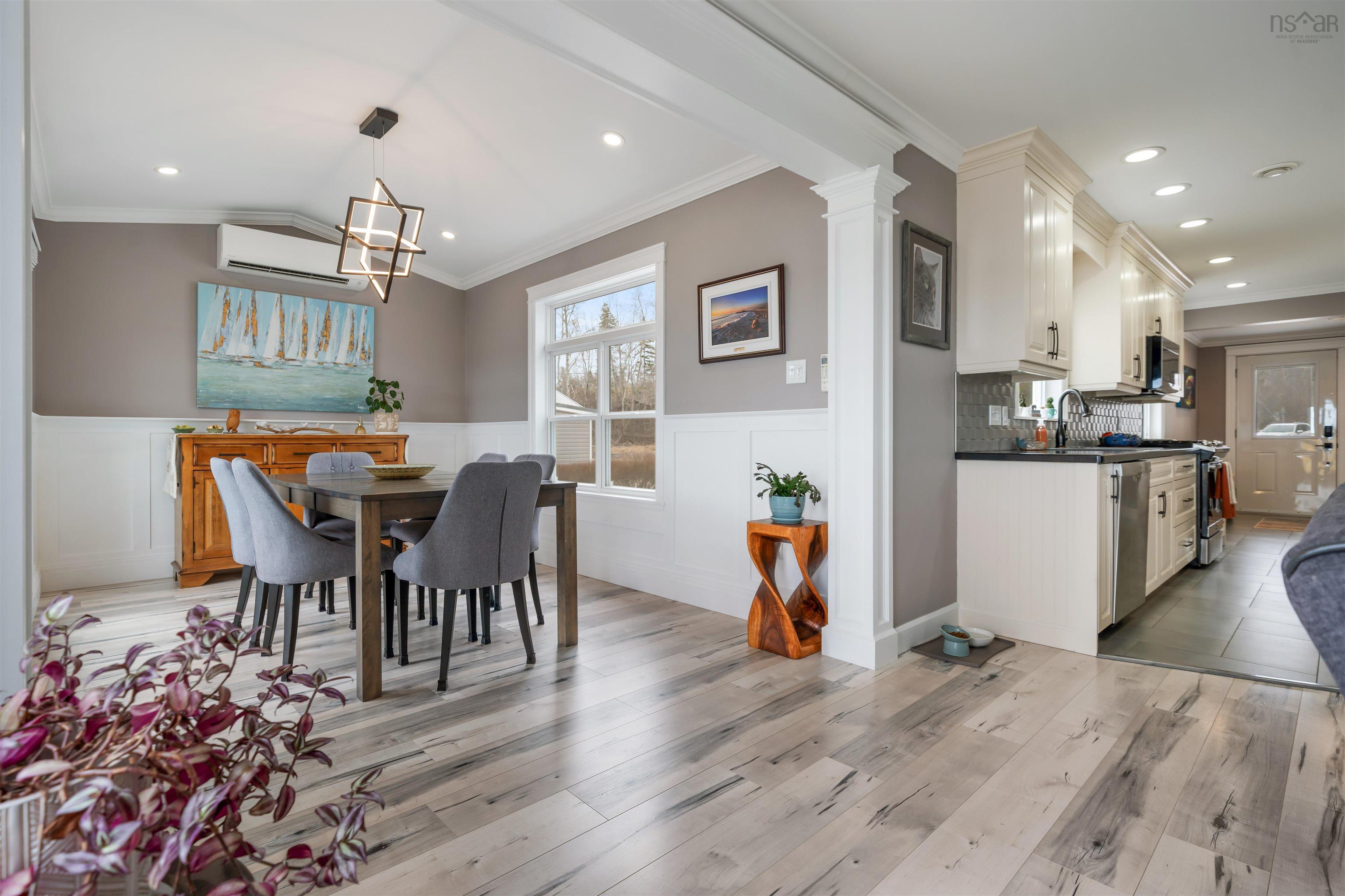 $1,100,000.00: 79 Oak Lane, Loch Broom Loop, Loch Broom Loop