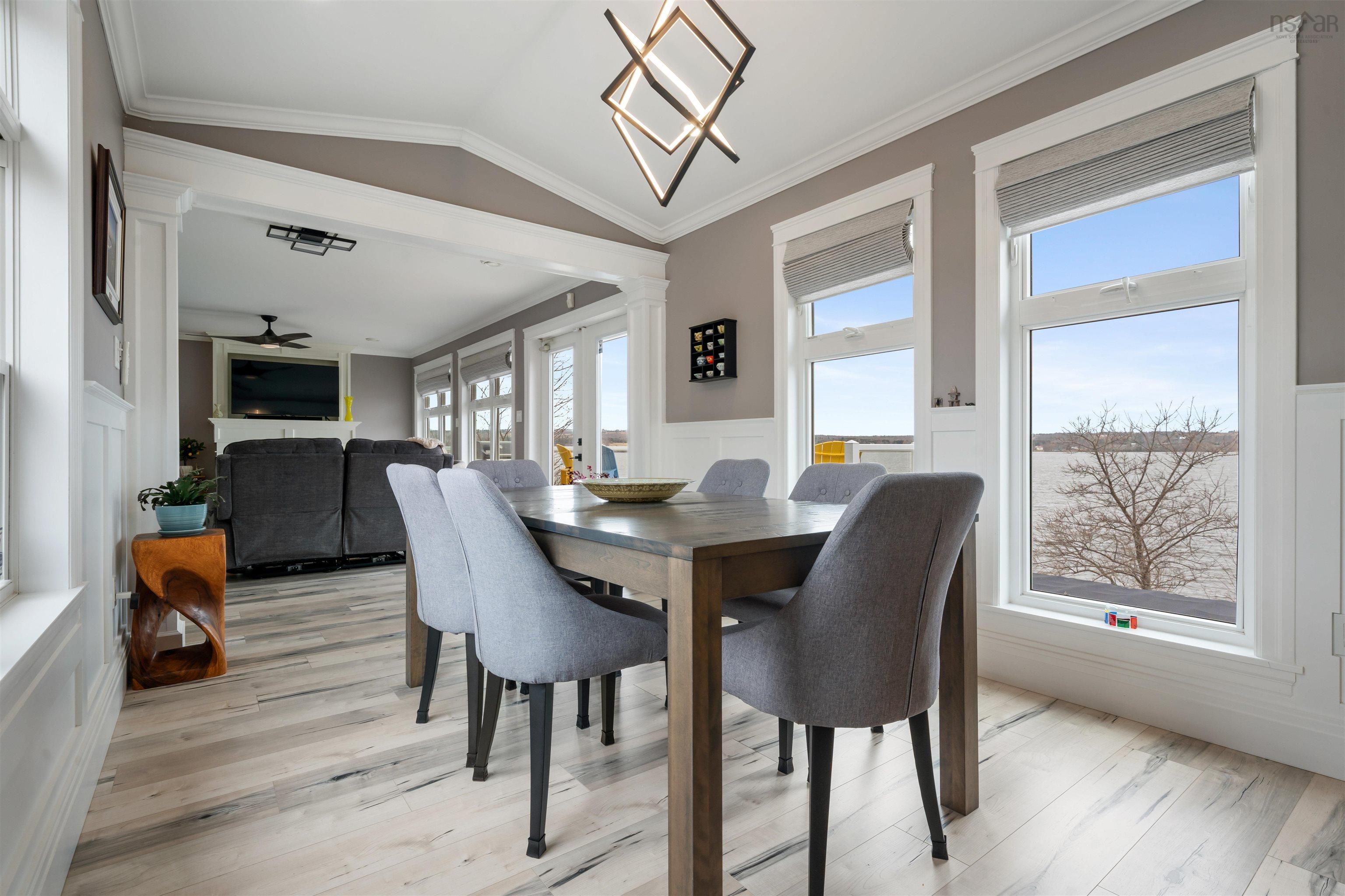 $1,100,000.00: 79 Oak Lane, Loch Broom Loop, Loch Broom Loop