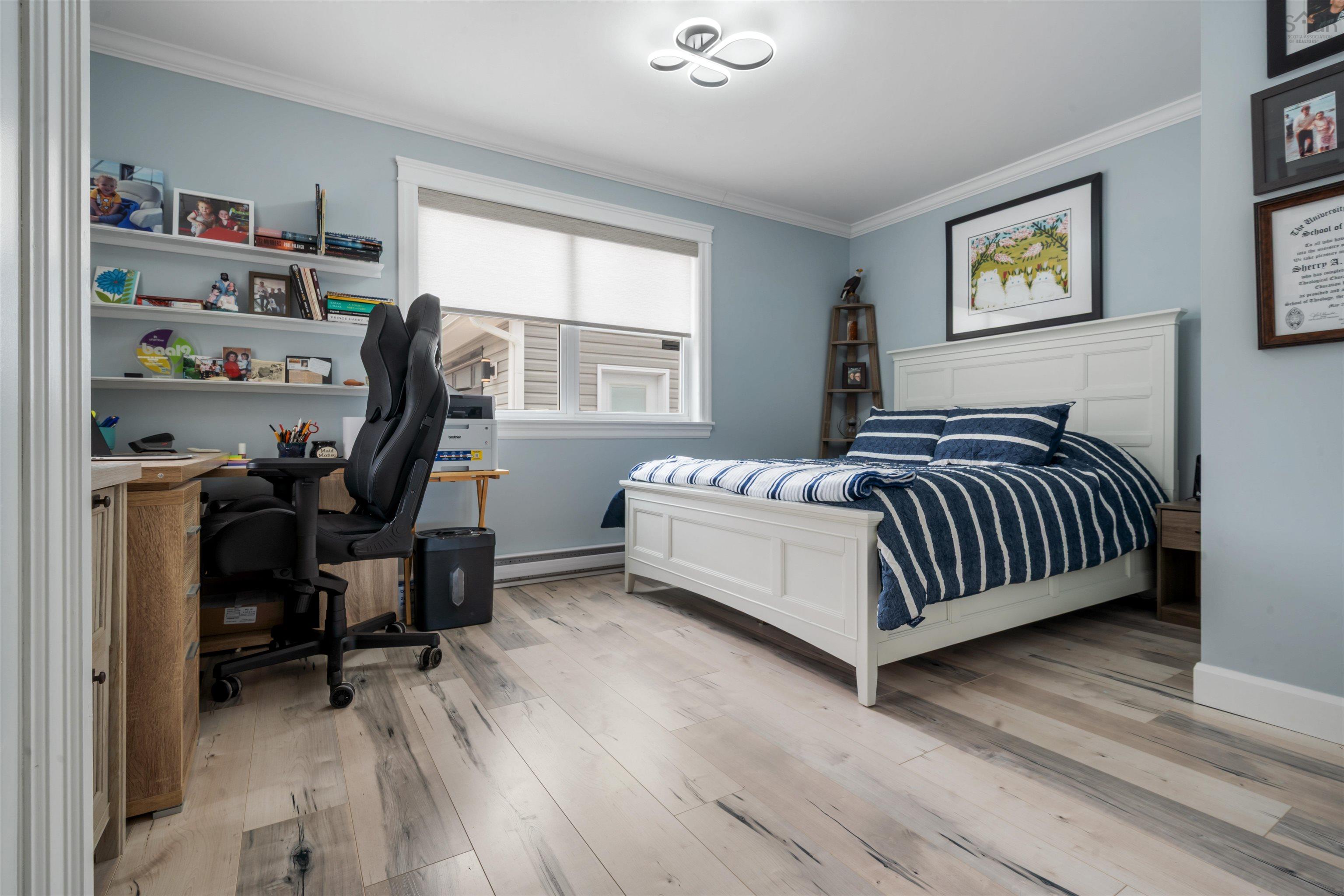 $1,100,000.00: 79 Oak Lane, Loch Broom Loop, Loch Broom Loop
