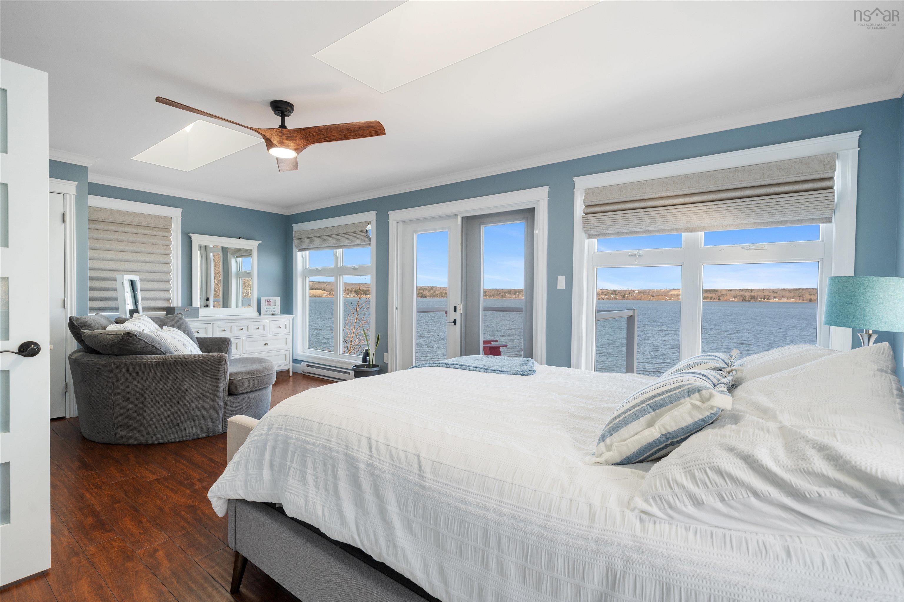 $1,100,000.00: 79 Oak Lane, Loch Broom Loop, Loch Broom Loop
