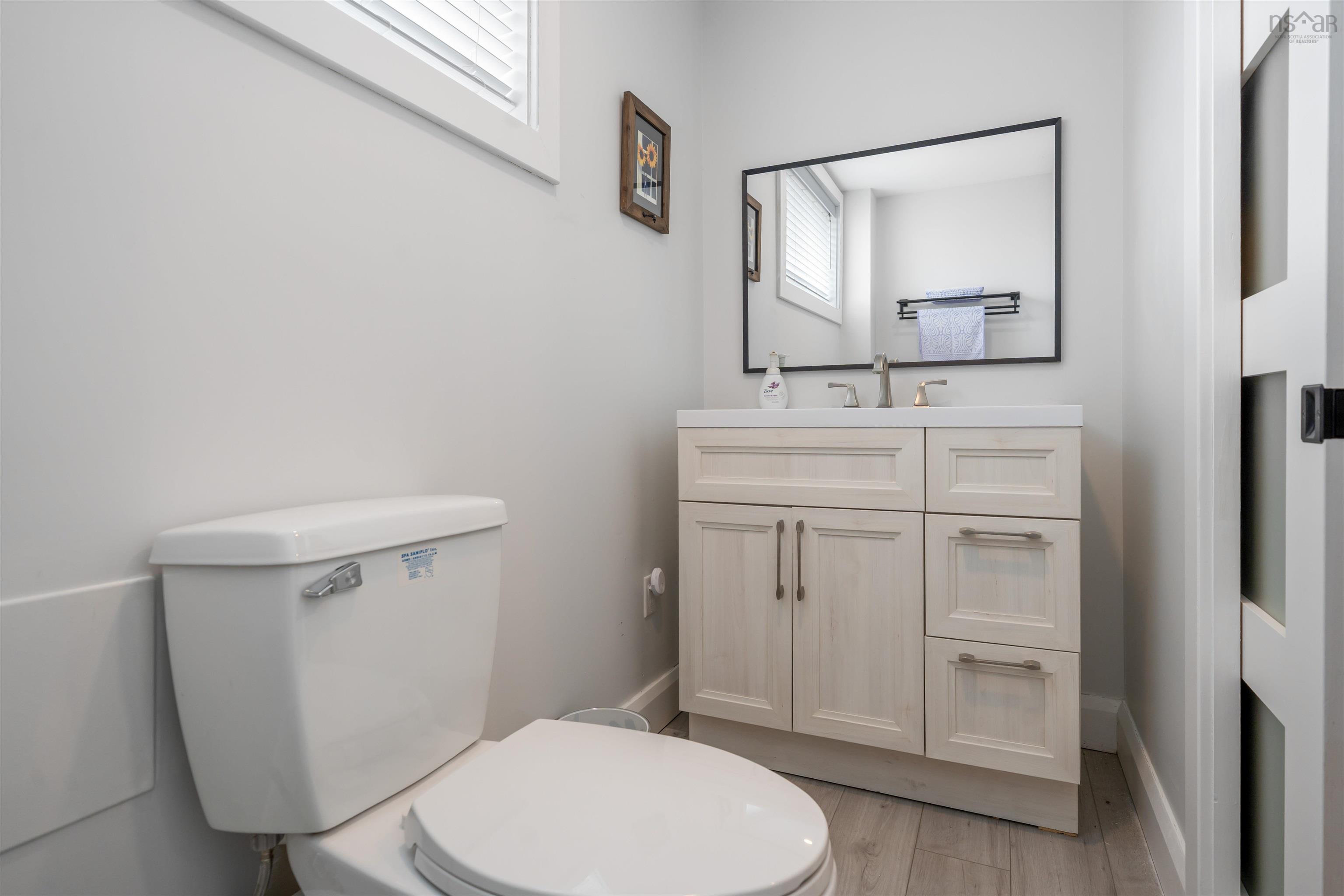 $1,100,000.00: 79 Oak Lane, Loch Broom Loop, Loch Broom Loop