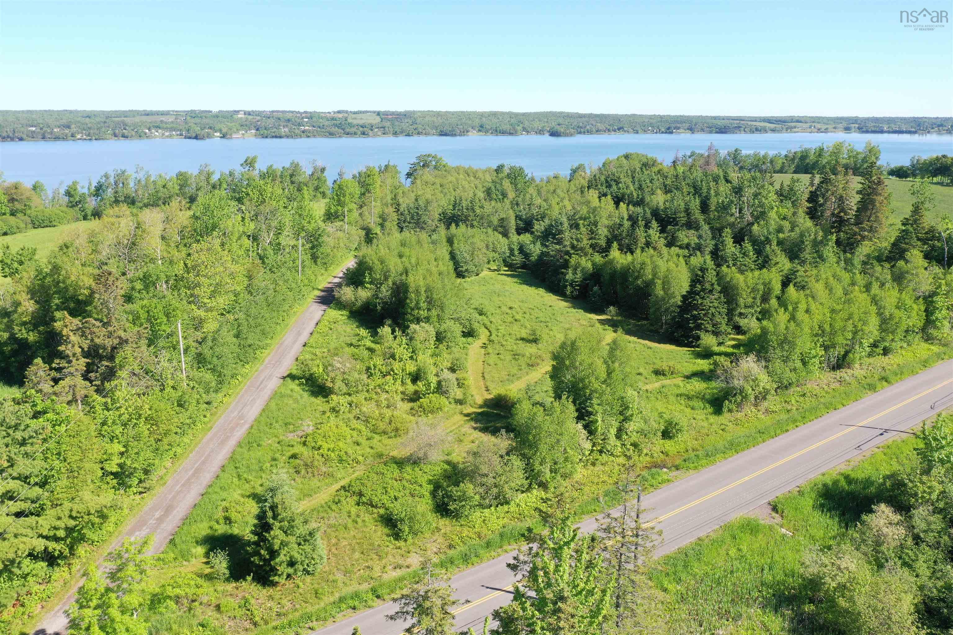 $1,100,000.00: 79 Oak Lane, Loch Broom Loop, Loch Broom Loop