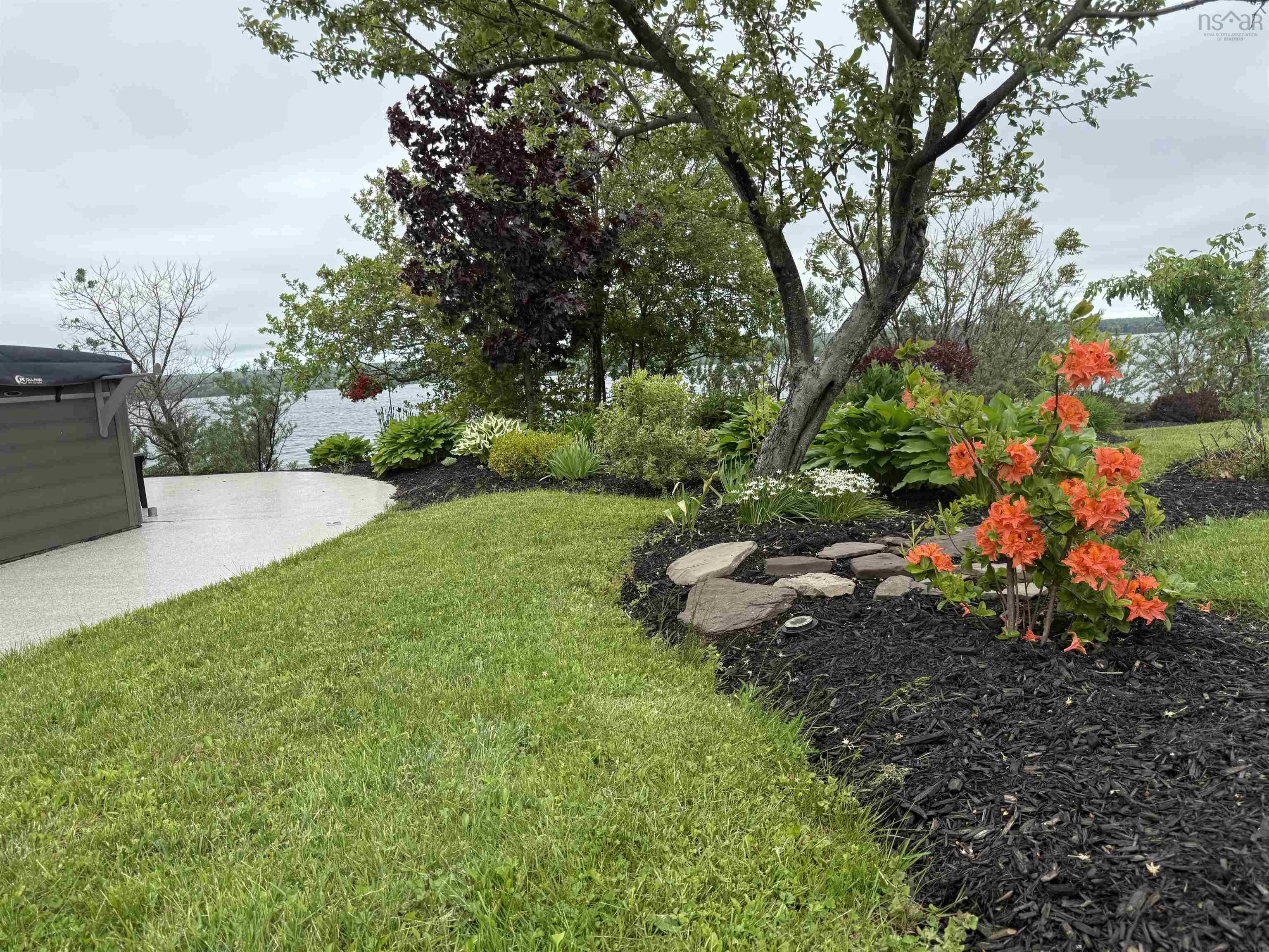 $1,100,000.00: 79 Oak Lane, Loch Broom Loop, Loch Broom Loop