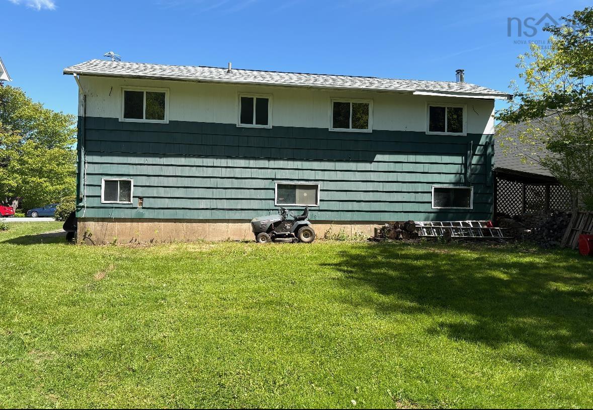 176 Miller Lake Road, Fall River, NS (MLS 202614614)