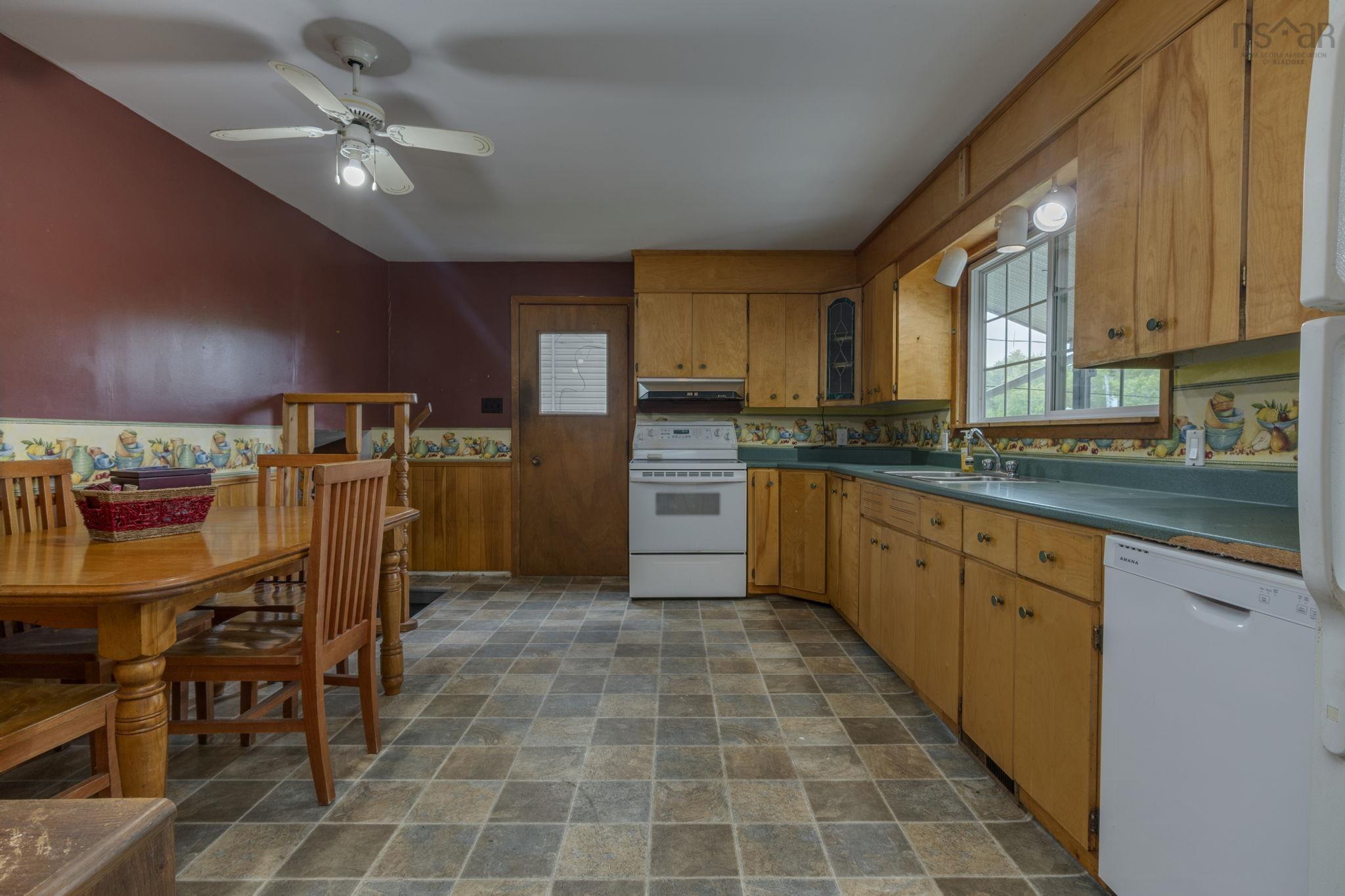 176 Miller Lake Road, Fall River, NS (MLS 202614614)