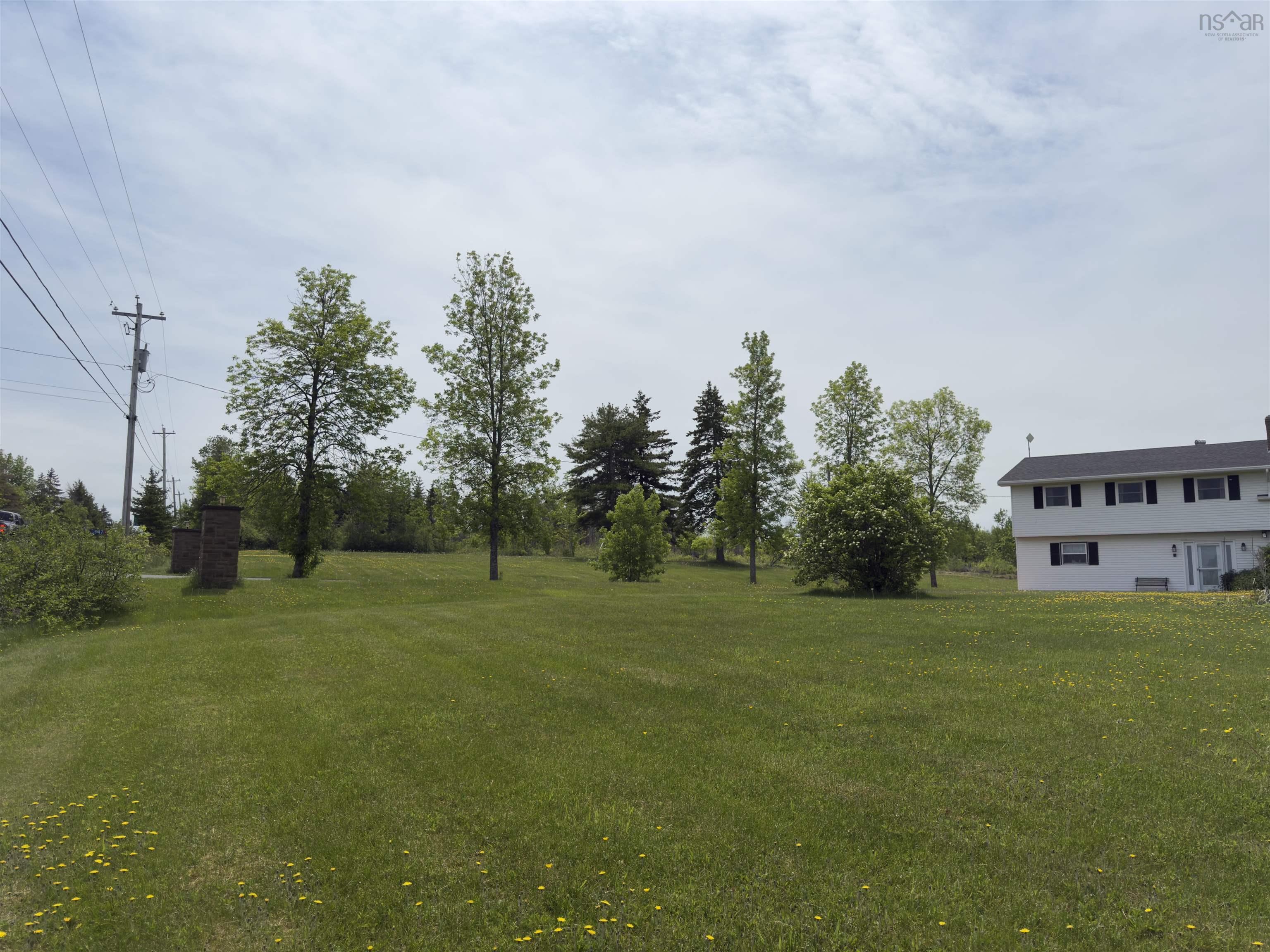 $760,000.00: 947 Pleasant Valley Rd Road, Pleasant Valley