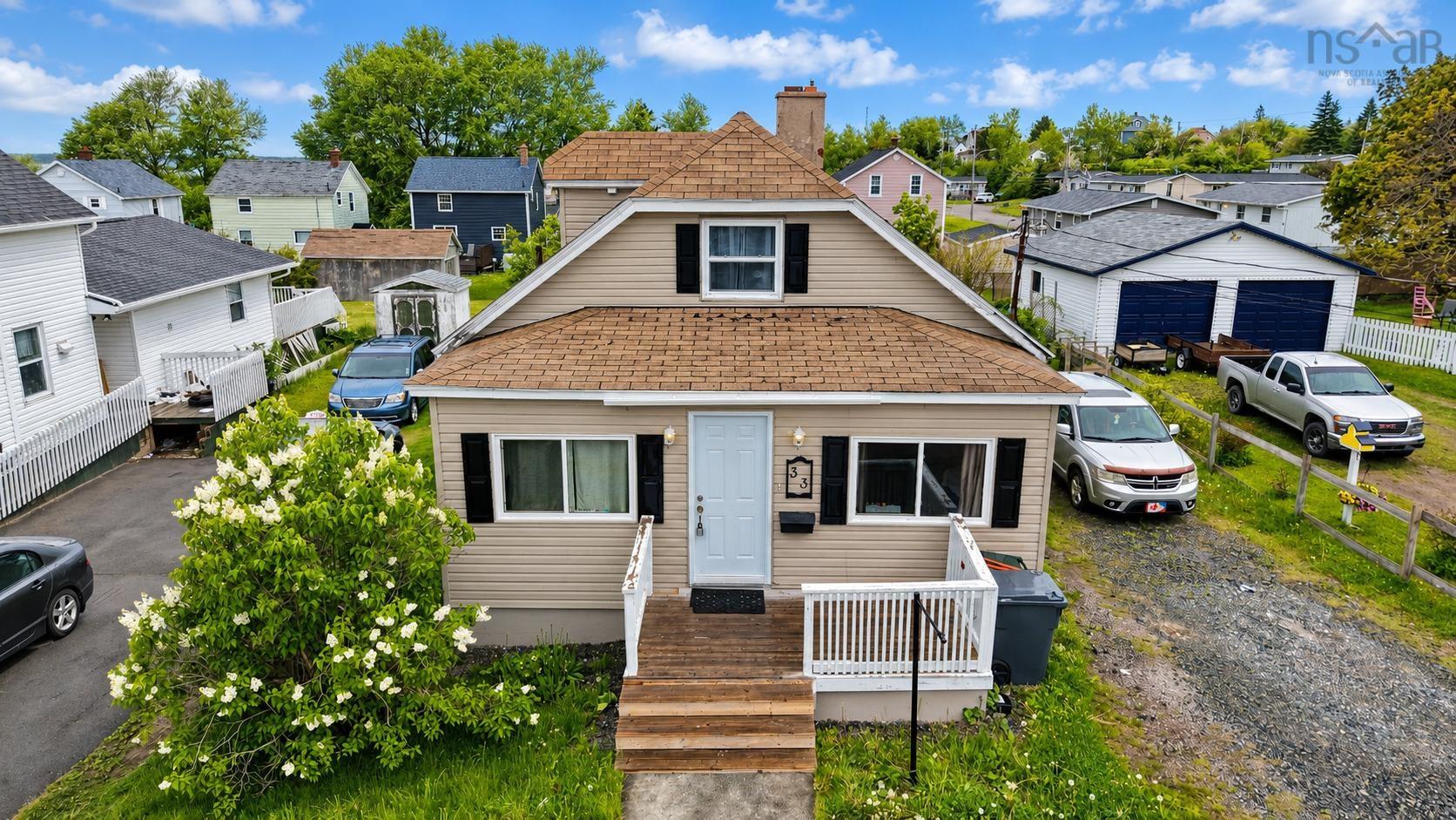 $199,900.00: 33 Connaught Street, Whitney Pier