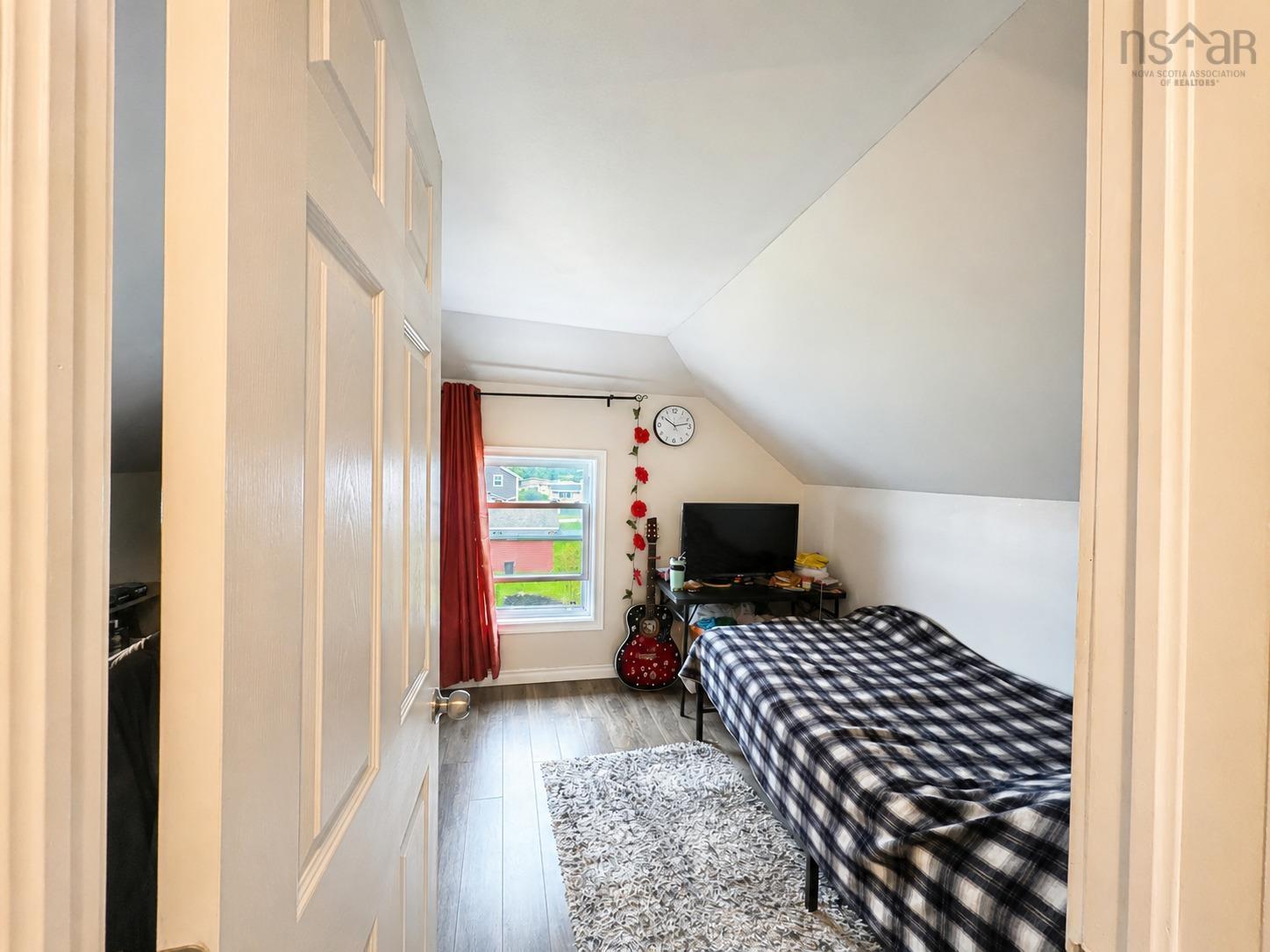$199,900.00: 33 Connaught Street, Whitney Pier