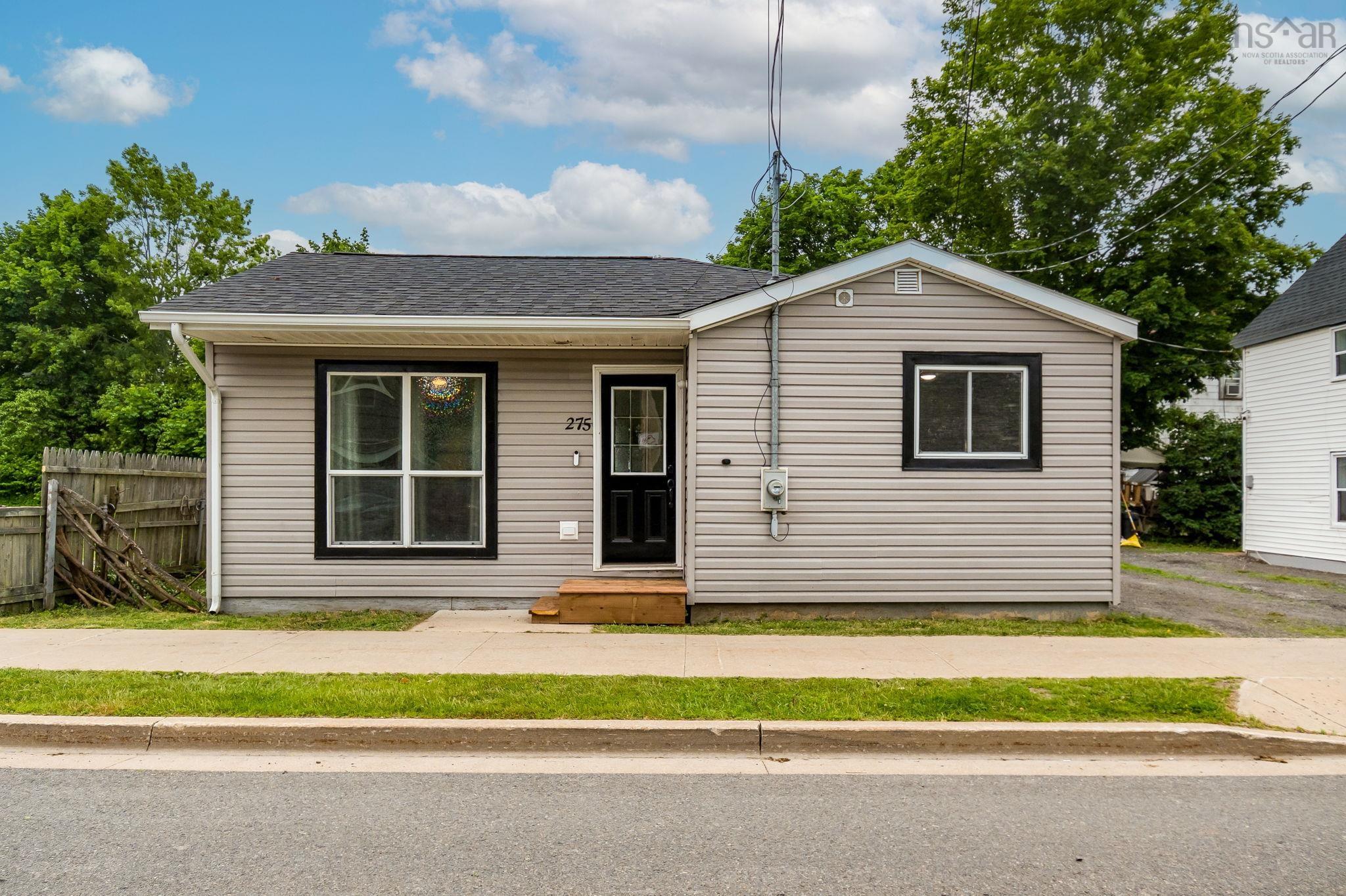 $199,000.00: 275 Stannus Street, Windsor