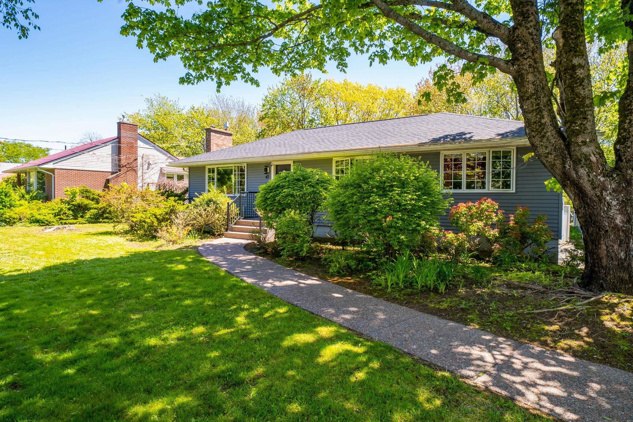 42 Castle Hill Drive, Halifax, NS (MLS 202614635)