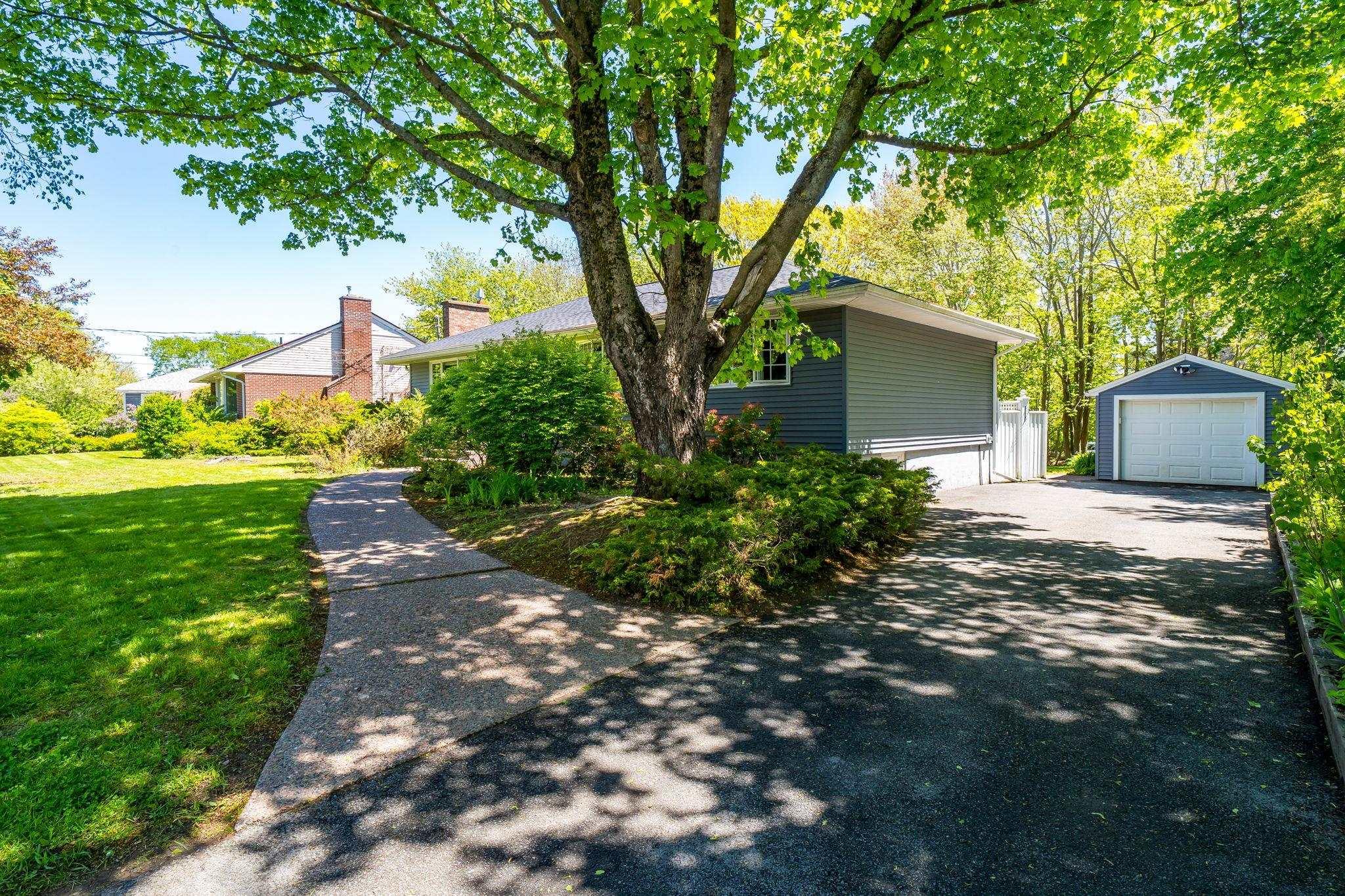 42 Castle Hill Drive, Halifax, NS (MLS 202614635)