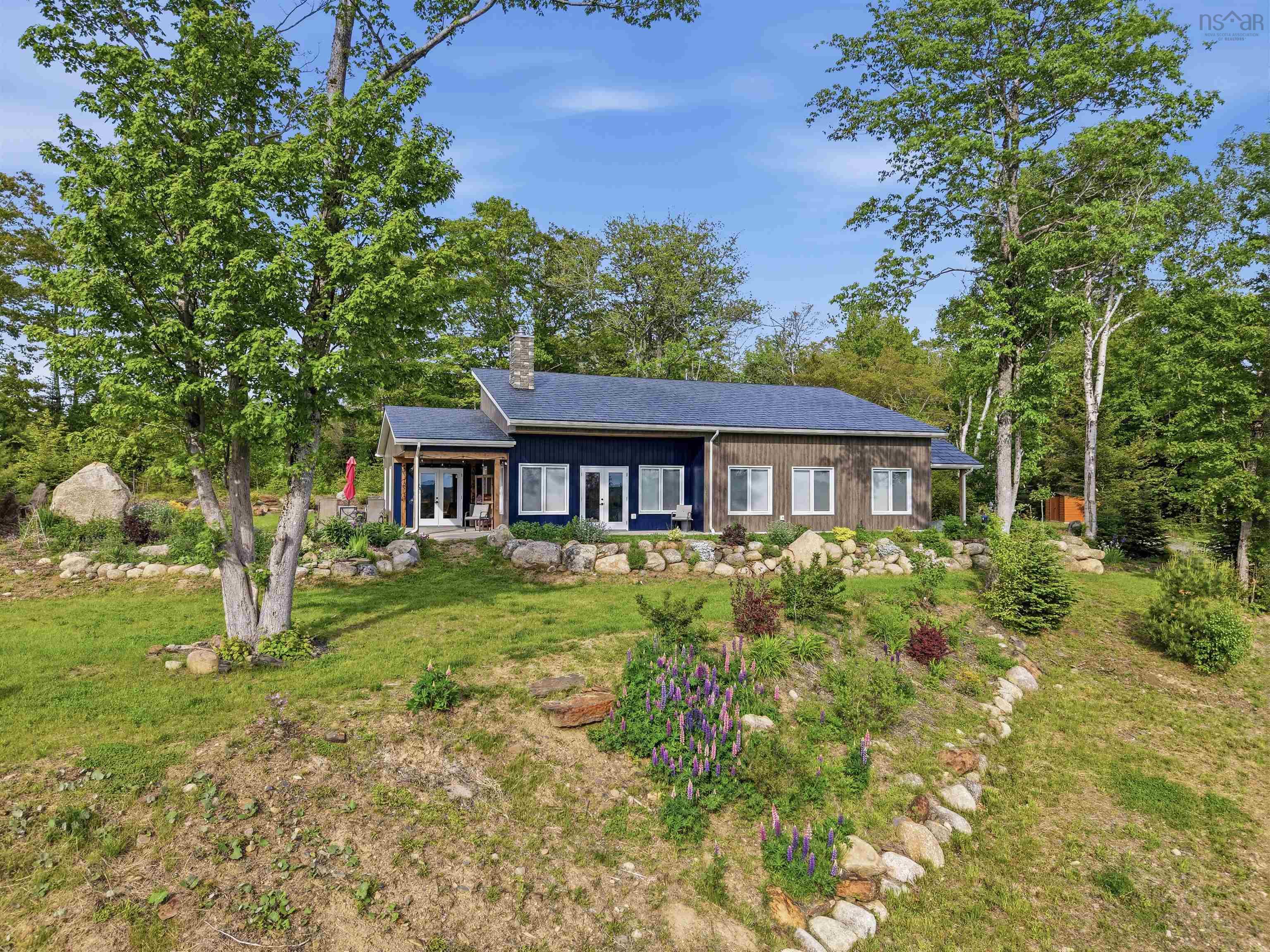$694,900.00: 45 River Mill Terrace, Conquerall Mills