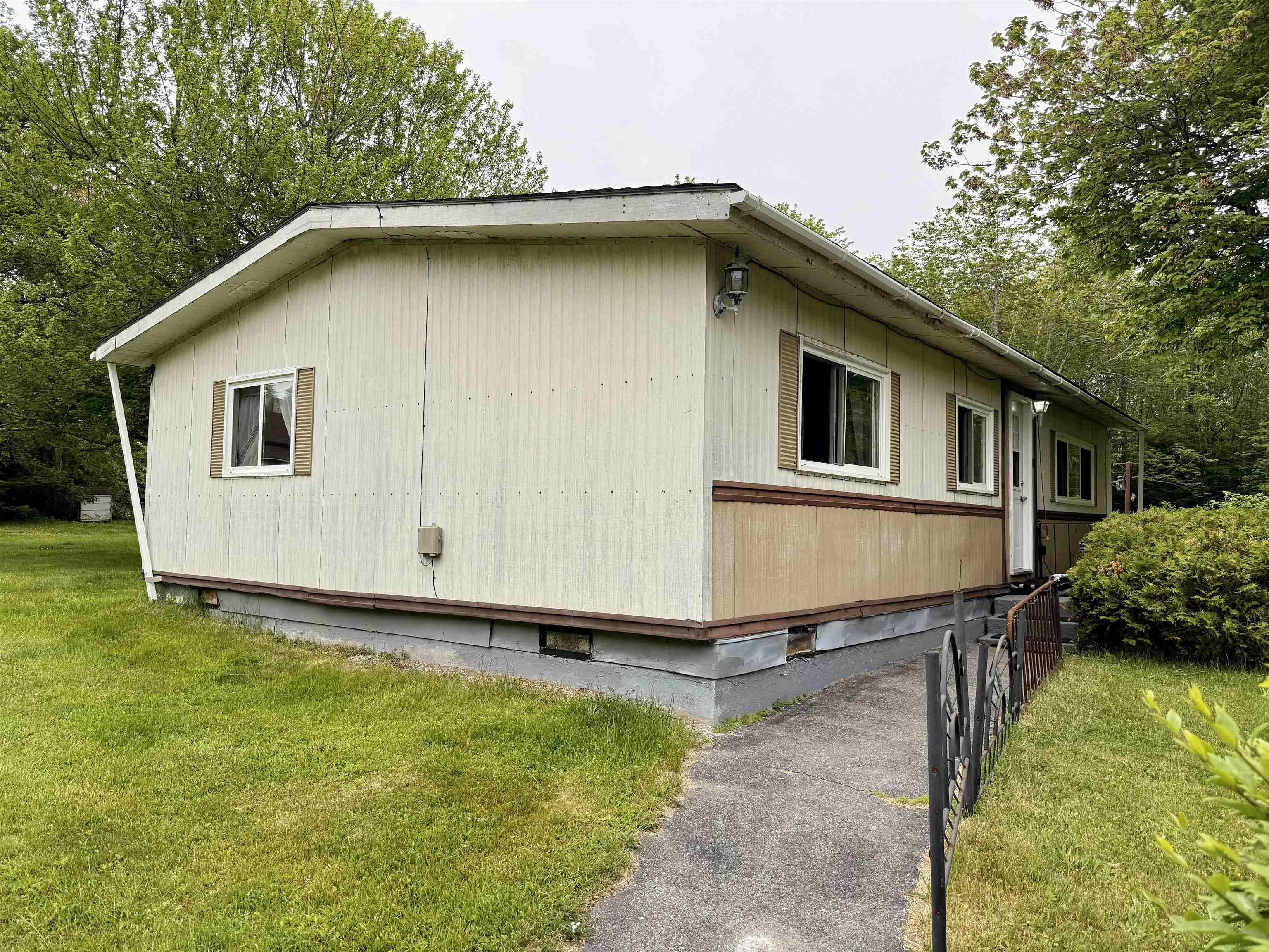 $99,000.00: 2171 Sandy Point Road, Lower Sandy Point