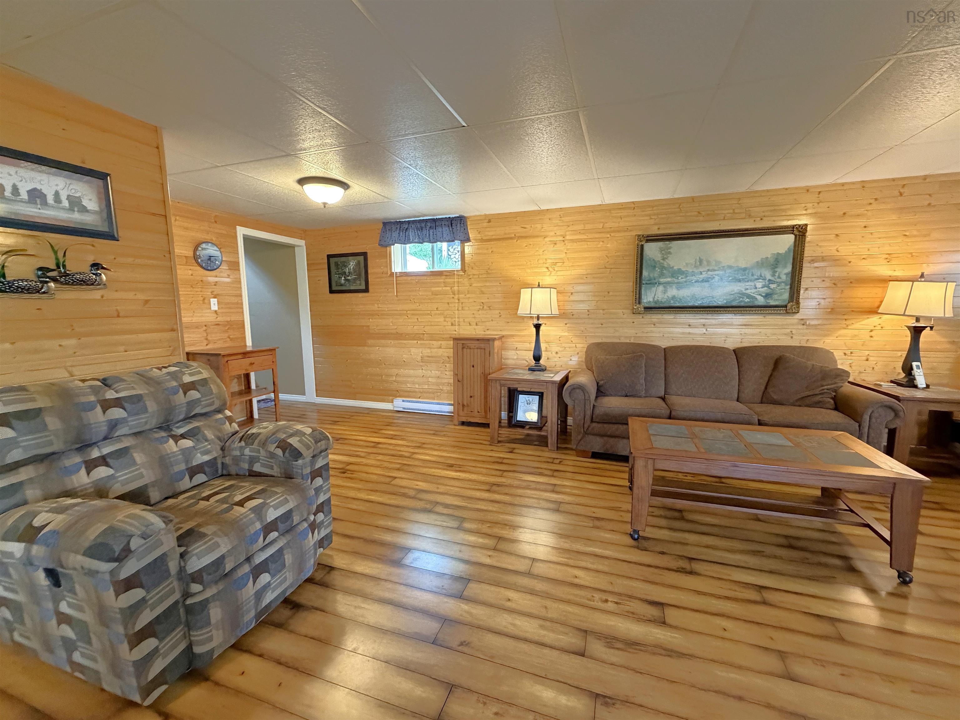 $399,000.00: 292 Hillcrest Drive, East Loon Lake Village