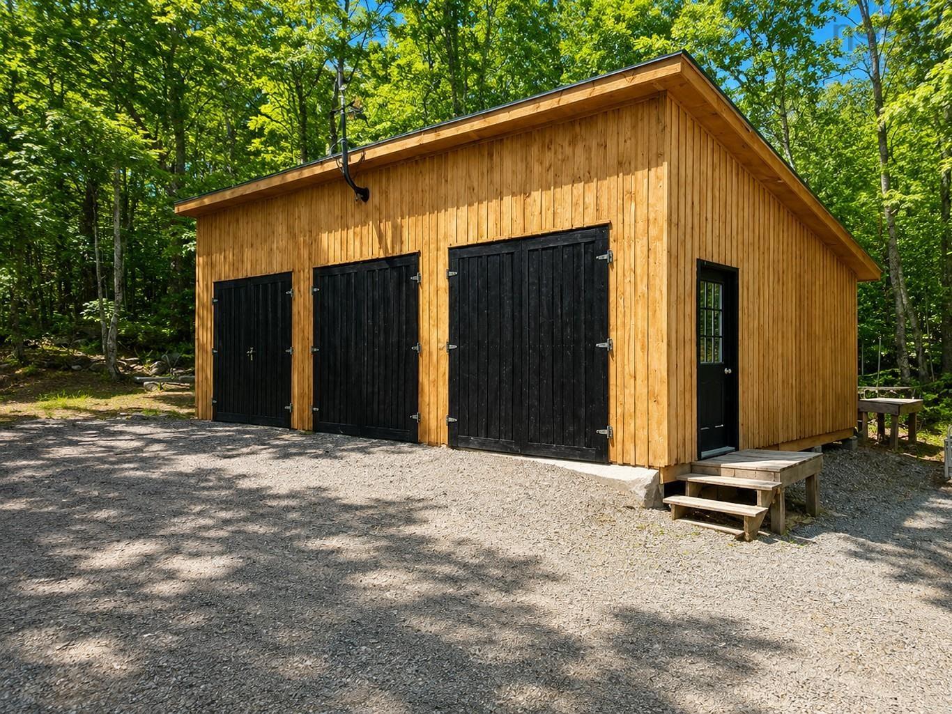 $399,000.00: 292 Hillcrest Drive, East Loon Lake Village