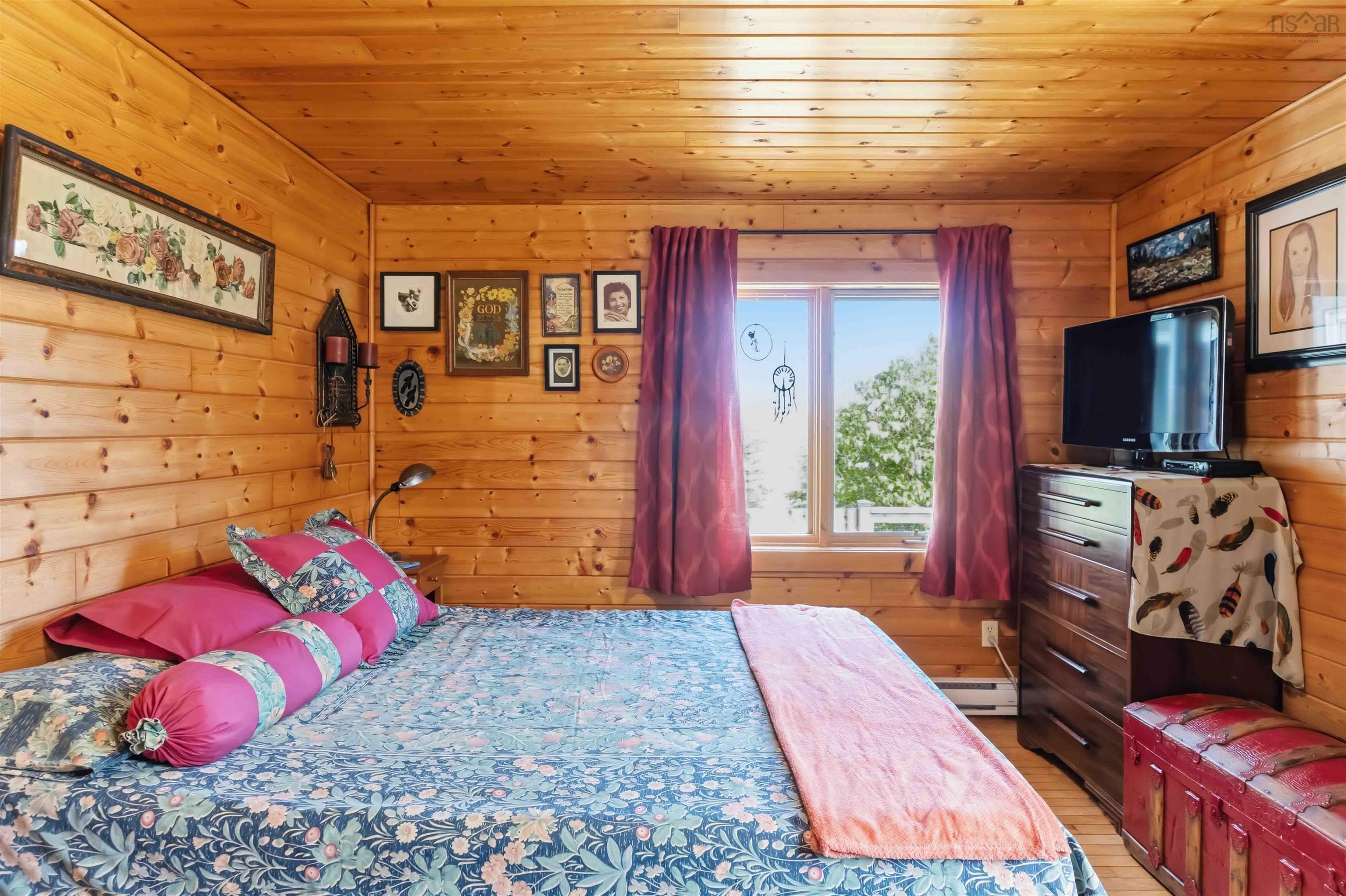 $549,000.00: 7130 Highway 217, Lake Midway