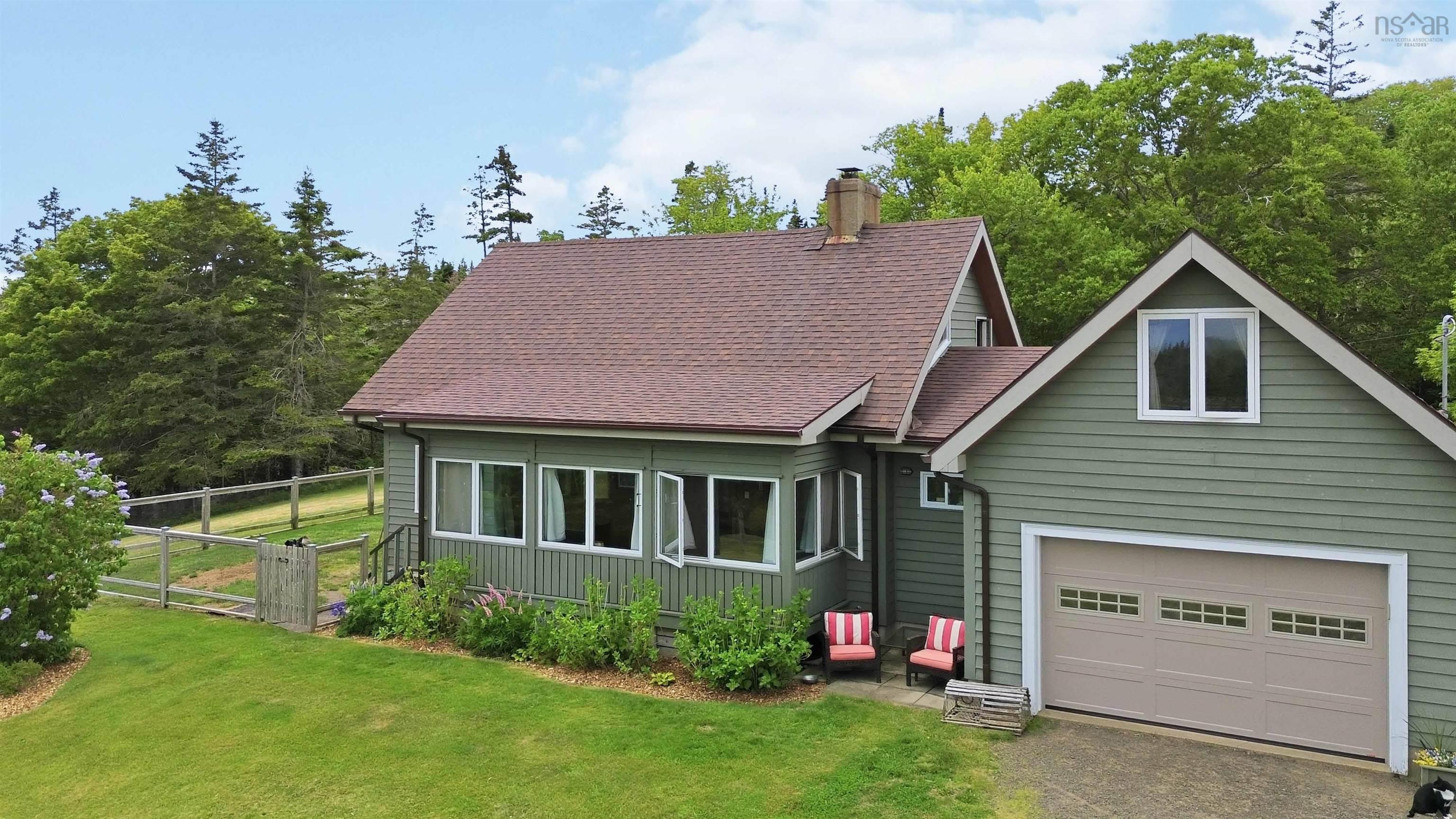 $549,000.00: 7130 Highway 217, Lake Midway