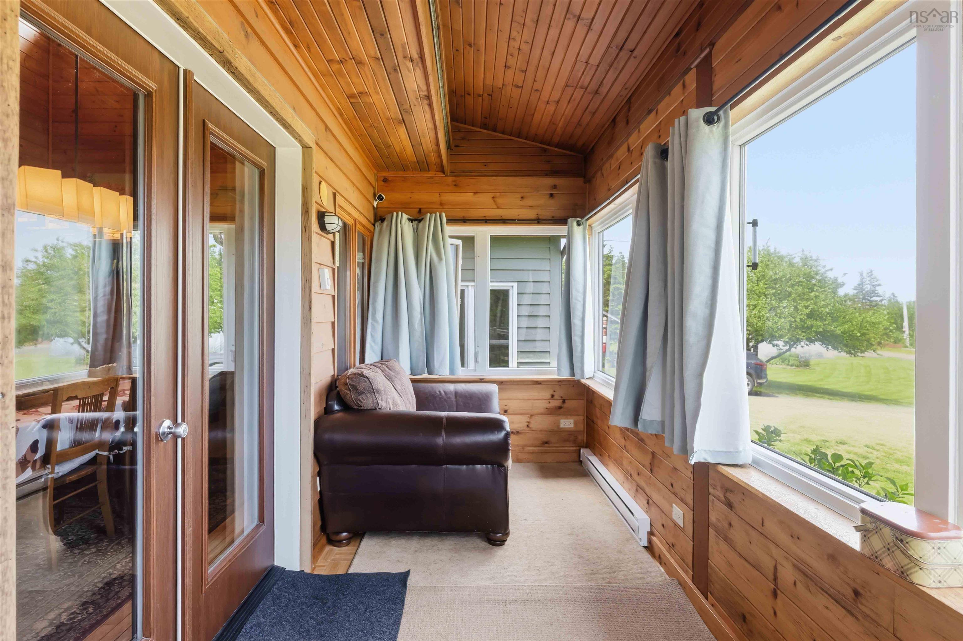 $549,000.00: 7130 Highway 217, Lake Midway