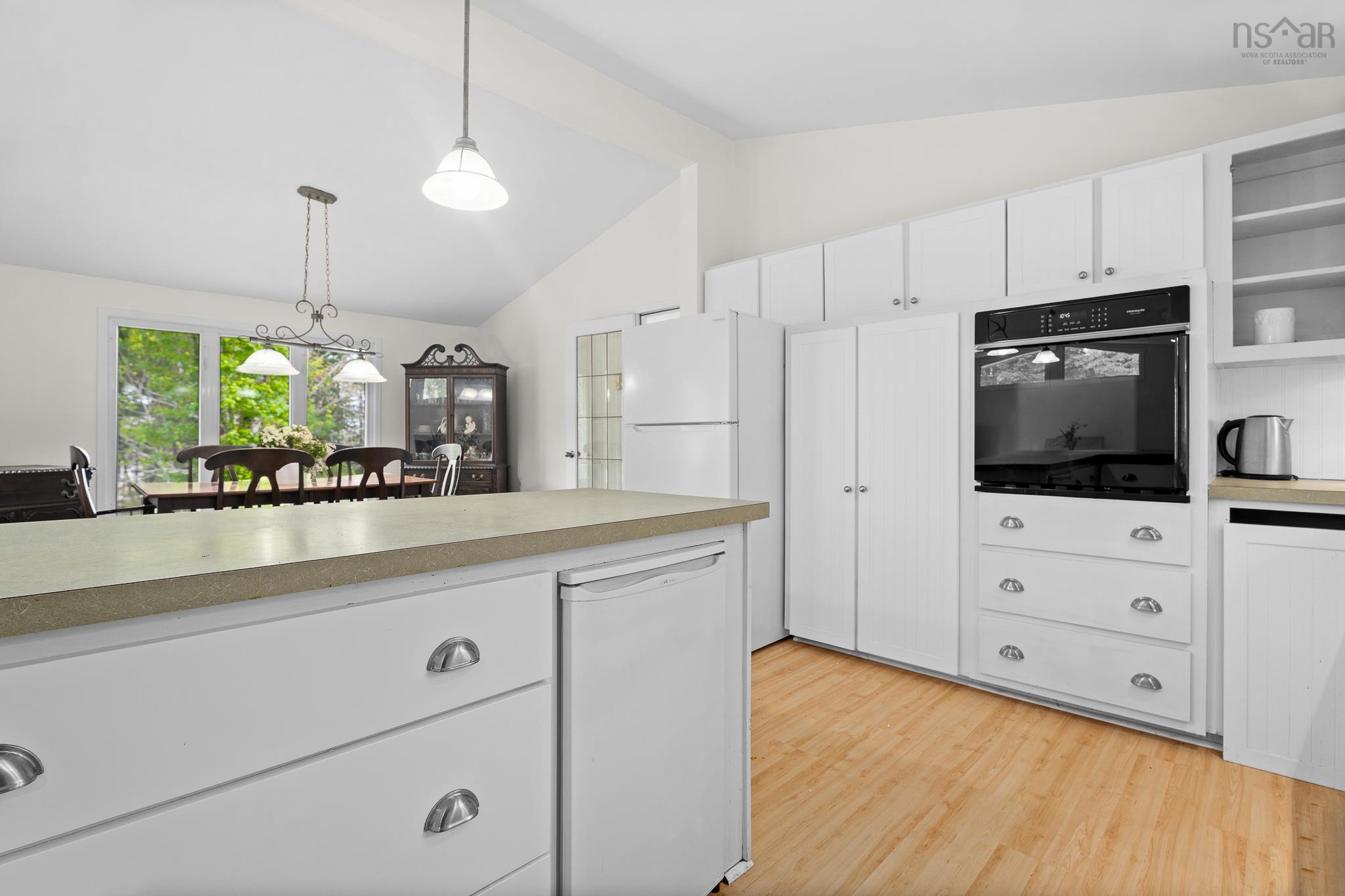 $579,000.00: 36 Otter Point Extension, East Chester