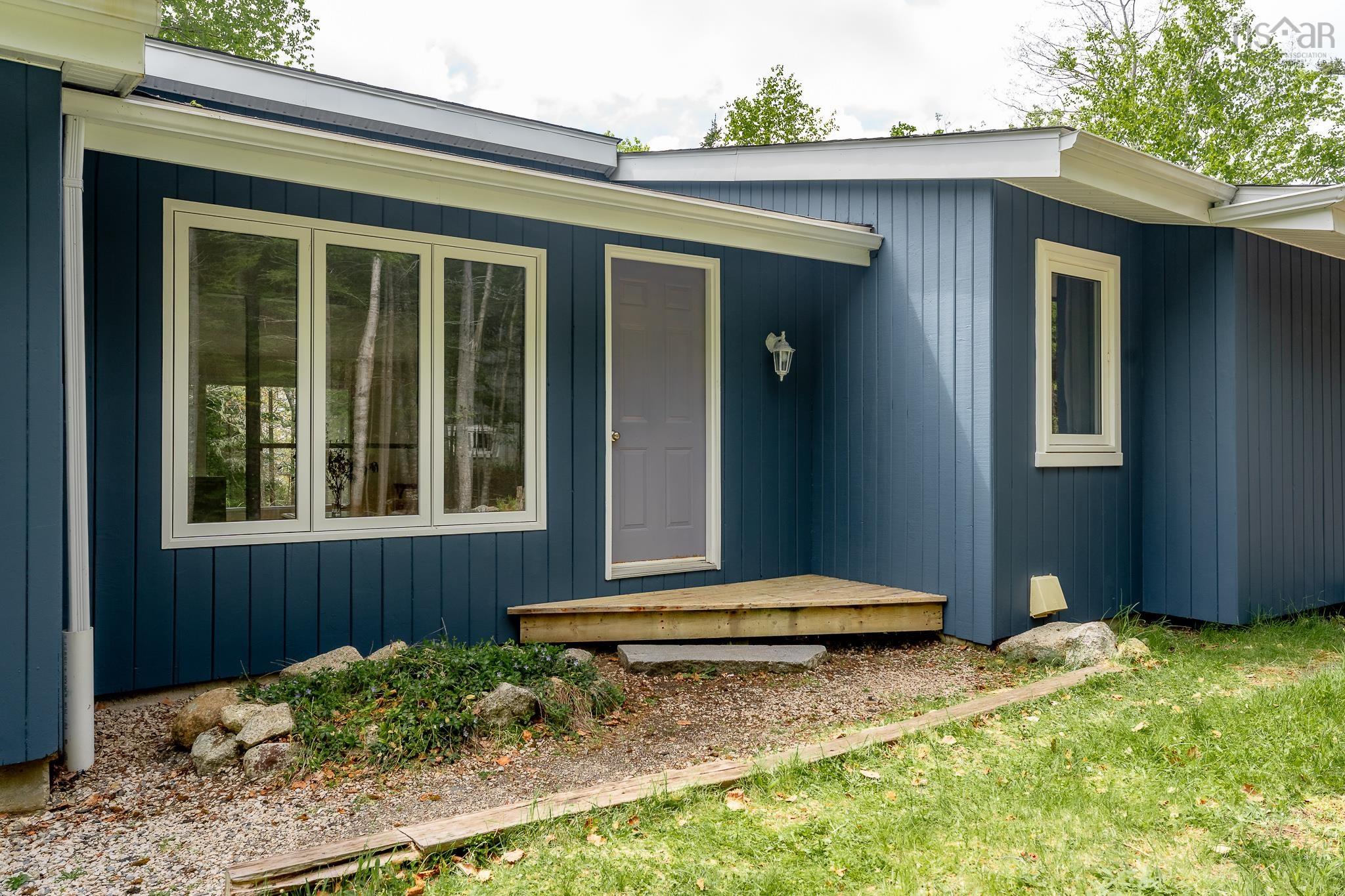 $579,000.00: 36 Otter Point Extension, East Chester