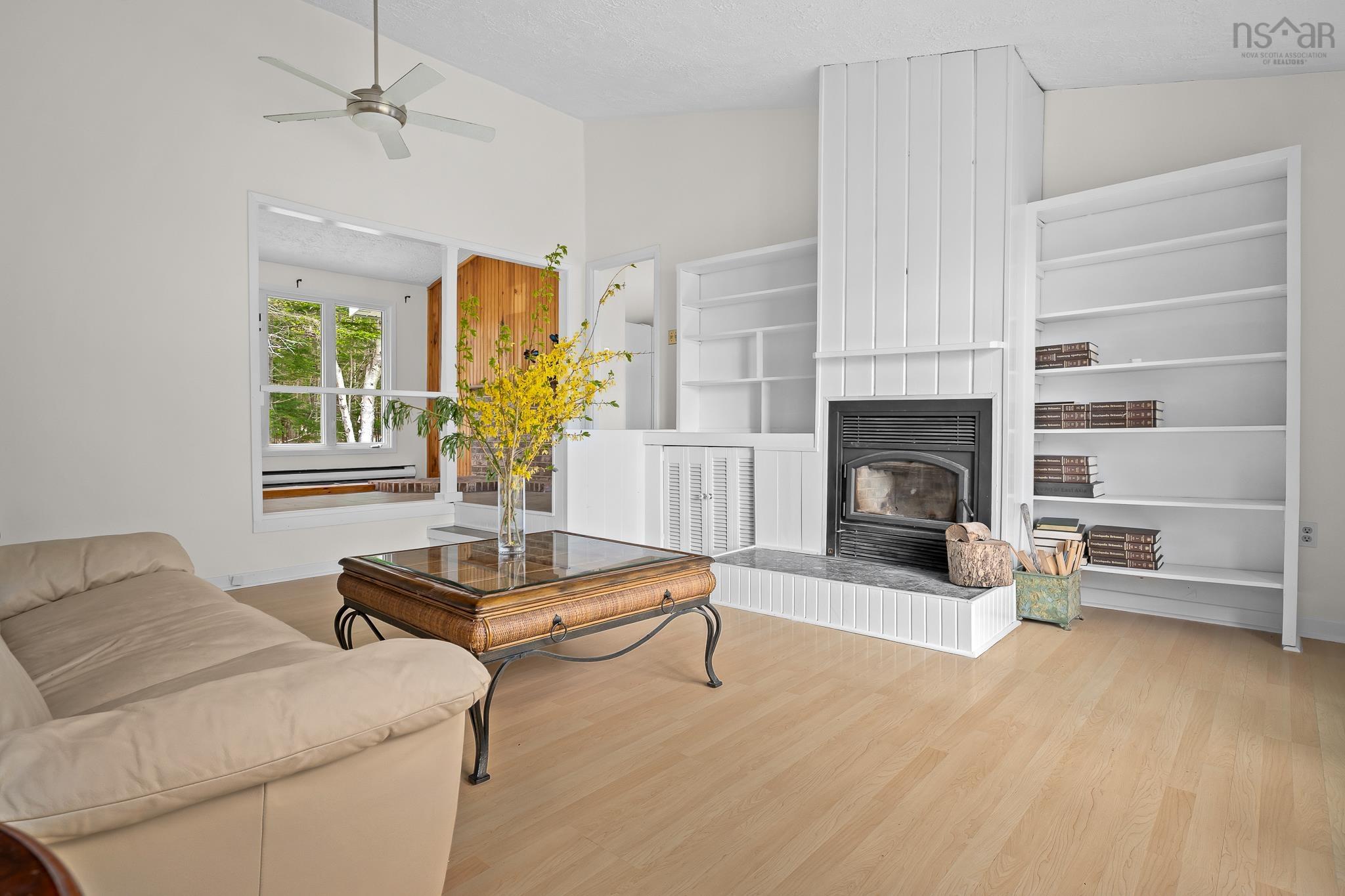 $579,000.00: 36 Otter Point Extension, East Chester