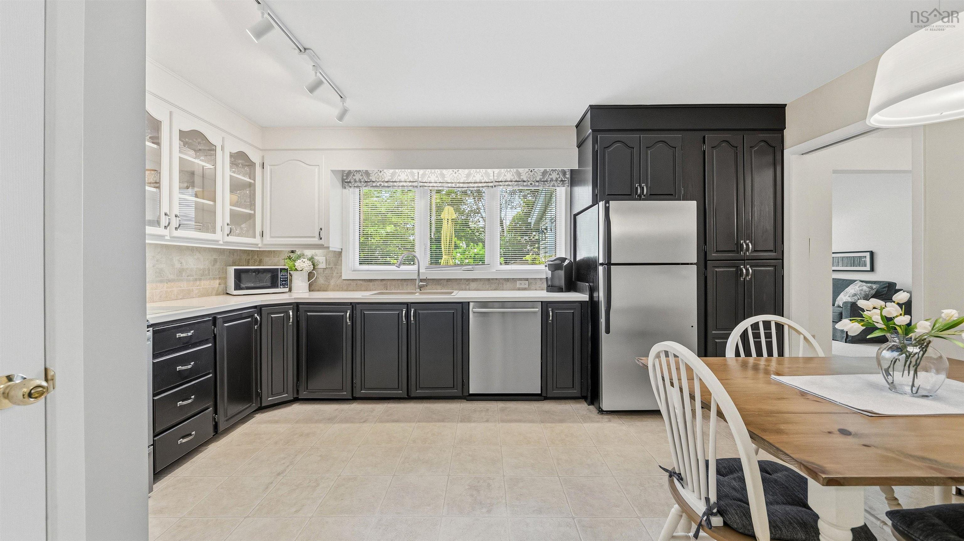 17 Guy Street, Dartmouth, NS (MLS 202614666)