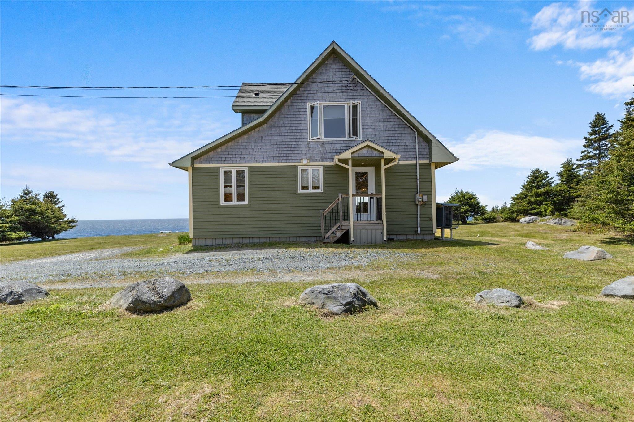 $1,099,000.00: 80 Pierce Point Road, Western Head