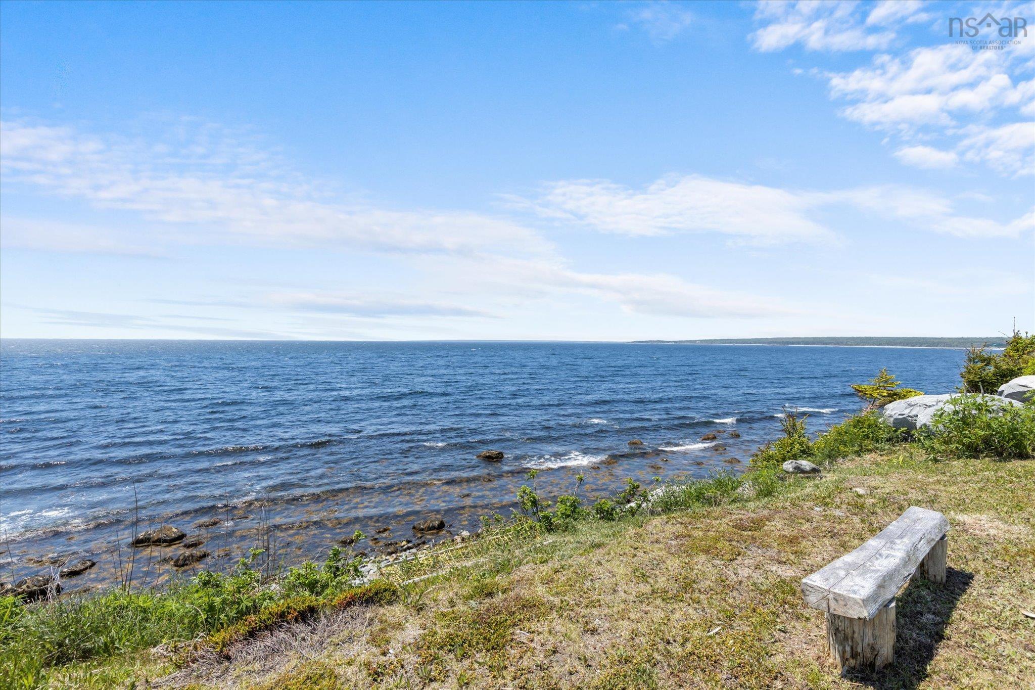 $1,099,000.00: 80 Pierce Point Road, Western Head