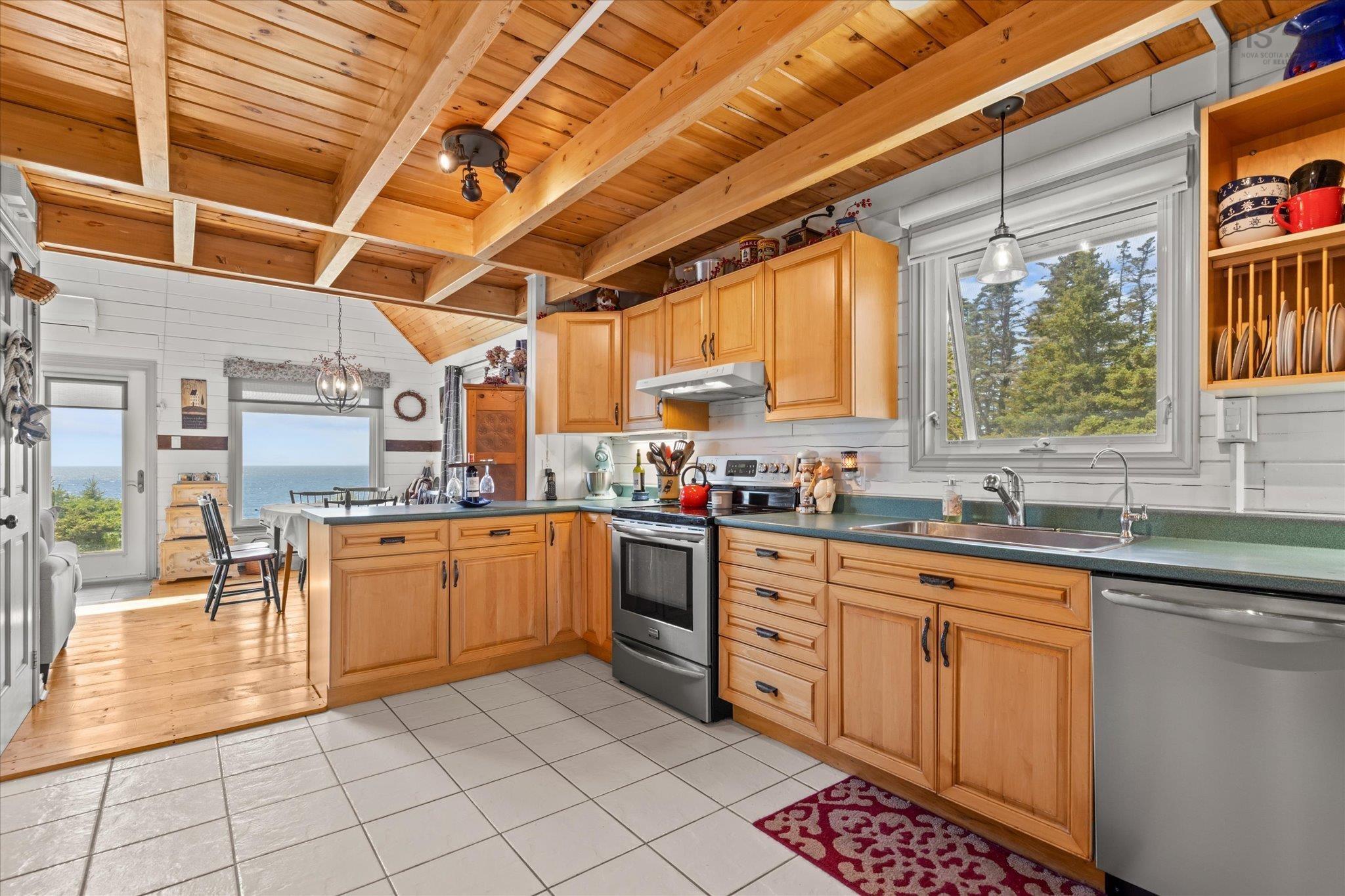 $1,099,000.00: 80 Pierce Point Road, Western Head