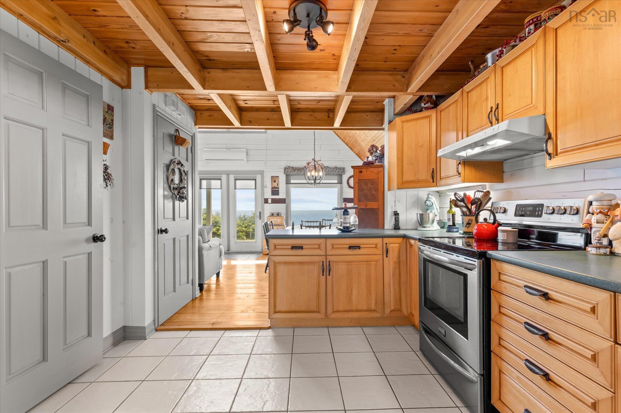 $1,099,000.00: 80 Pierce Point Road, Western Head