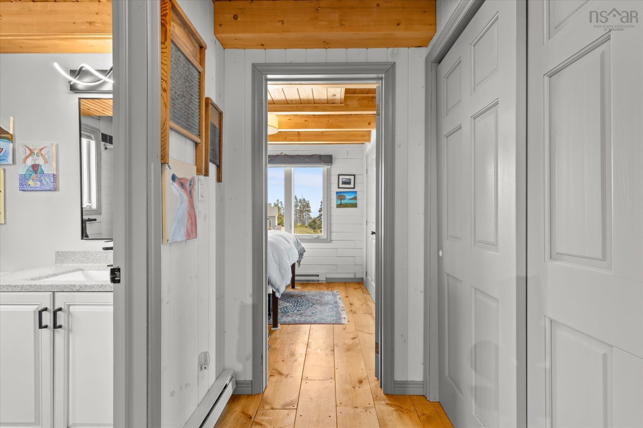$1,099,000.00: 80 Pierce Point Road, Western Head