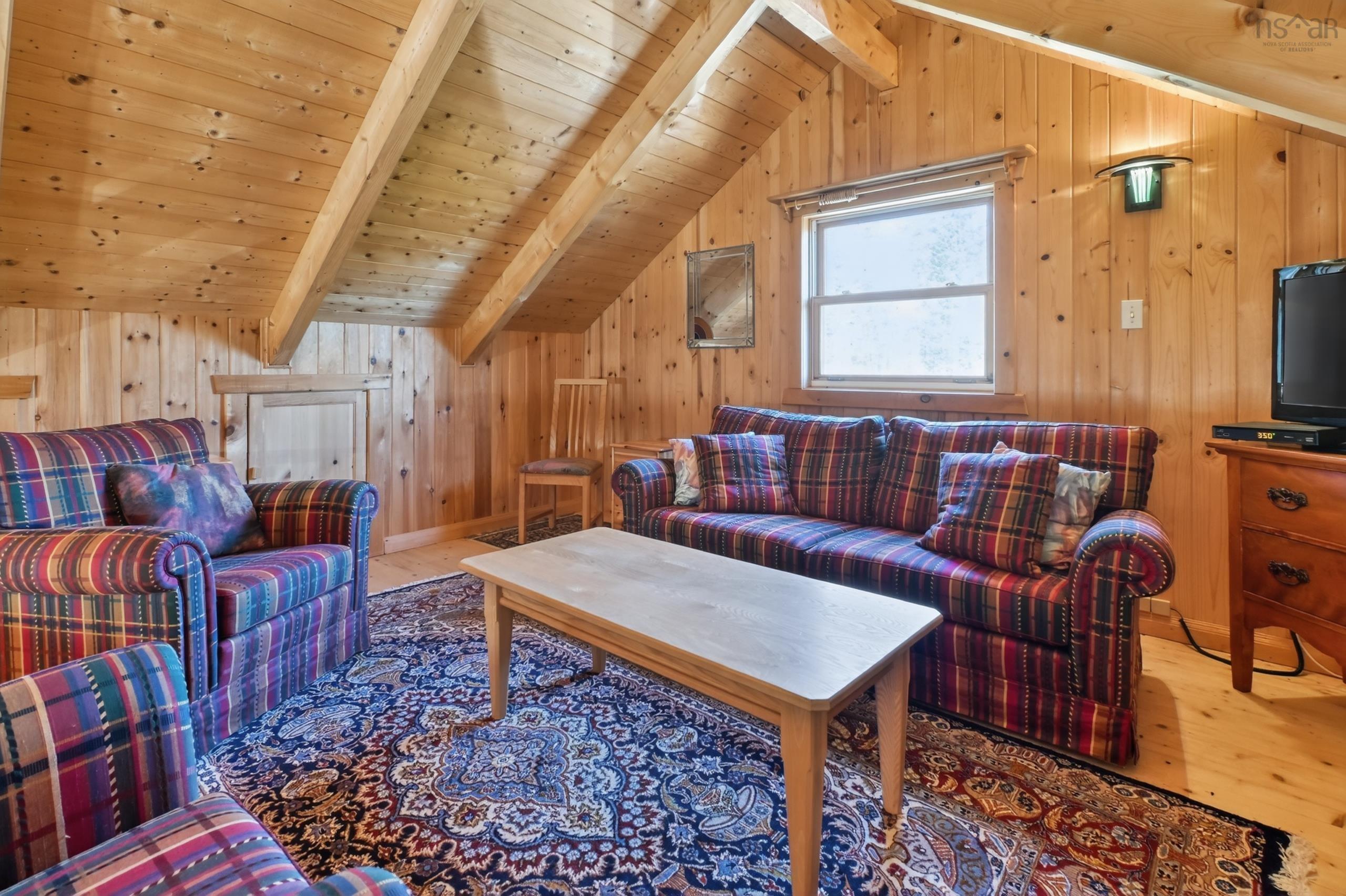 $349,000.00: 199 Spruce Point Road, West Bay Marshes