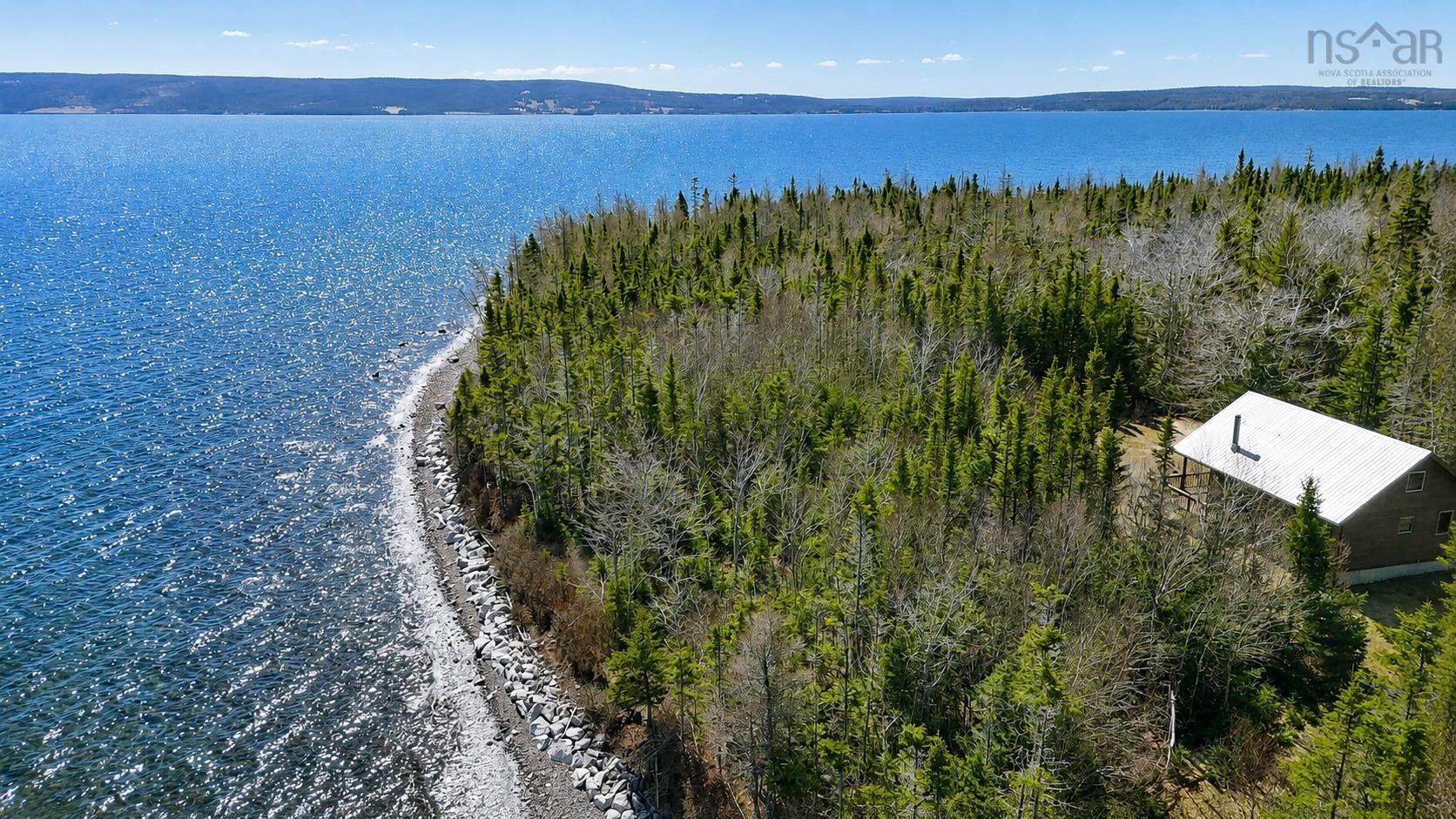 $349,000.00: 199 Spruce Point Road, West Bay Marshes
