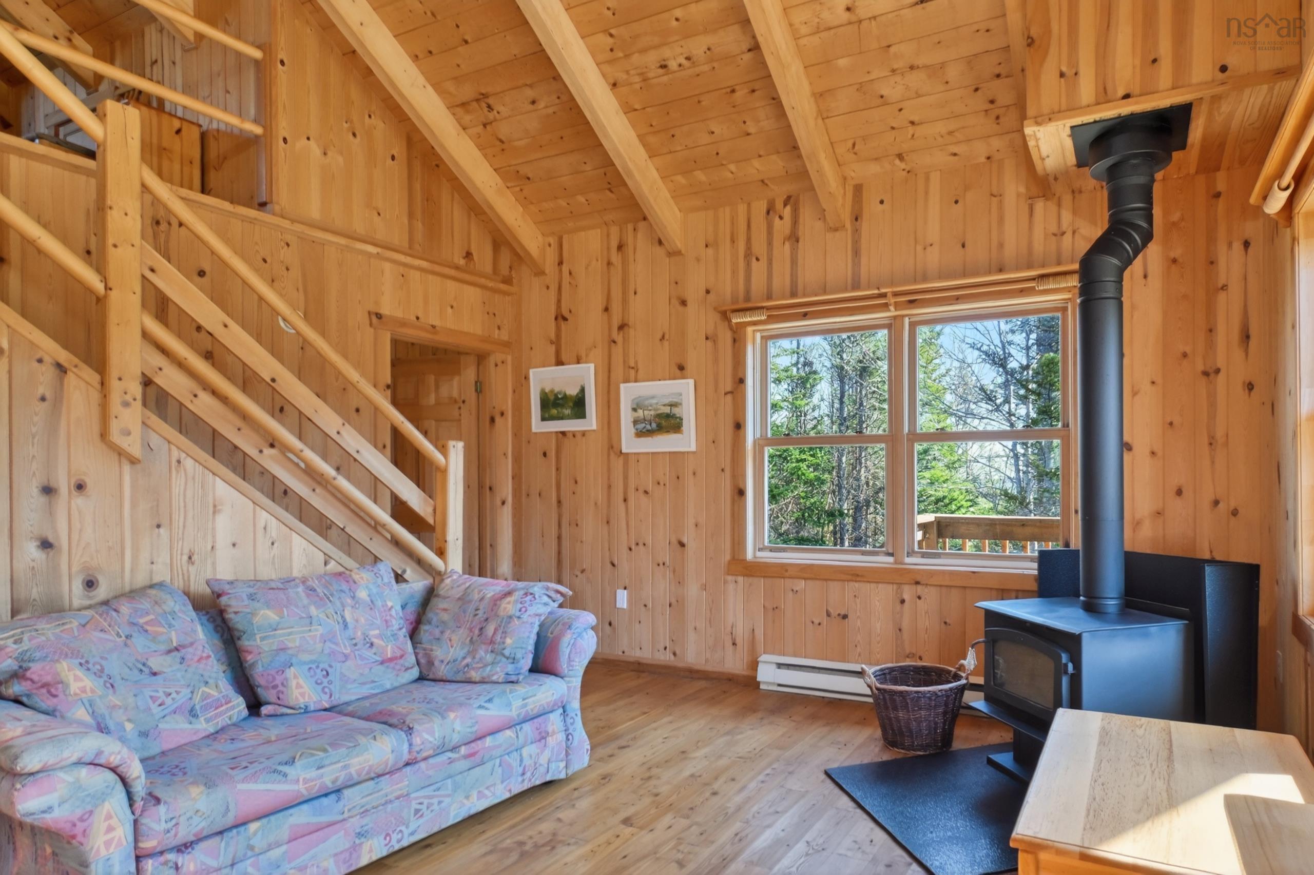 $349,000.00: 199 Spruce Point Road, West Bay Marshes