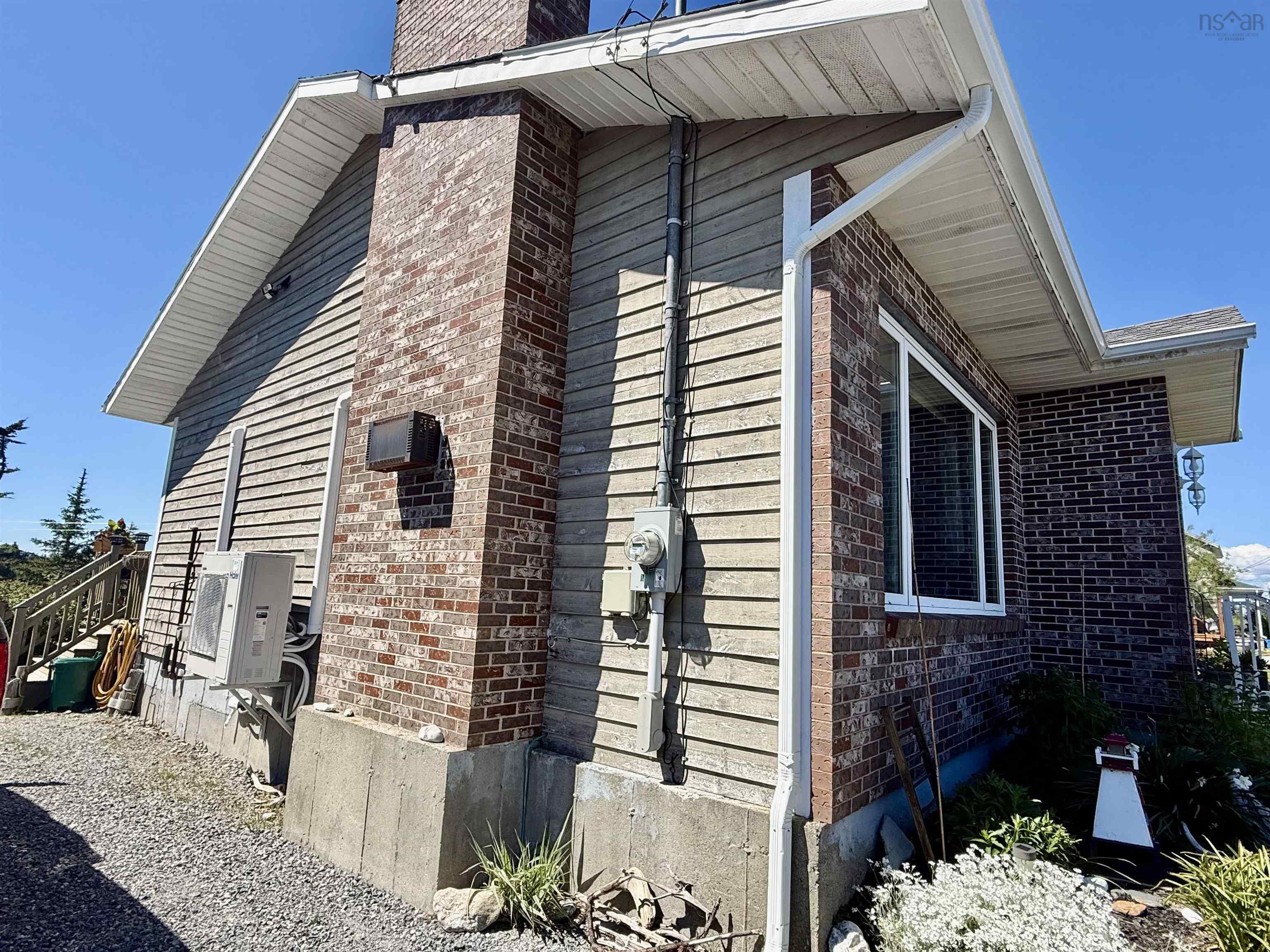 $349,000.00: 456 Centreville South Side Road, South Side