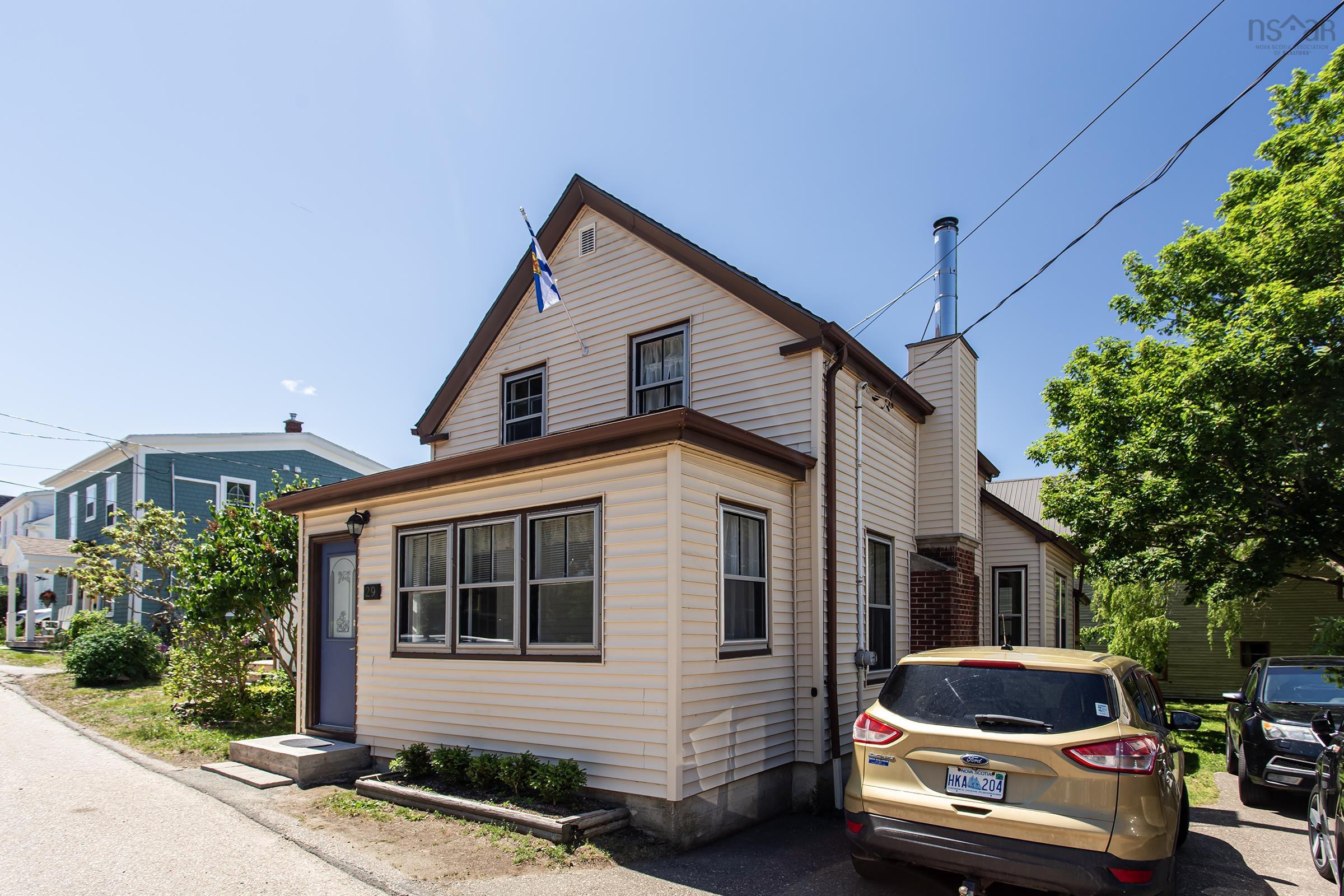 $325,000.00: 29 St. James Street, Annapolis Royal