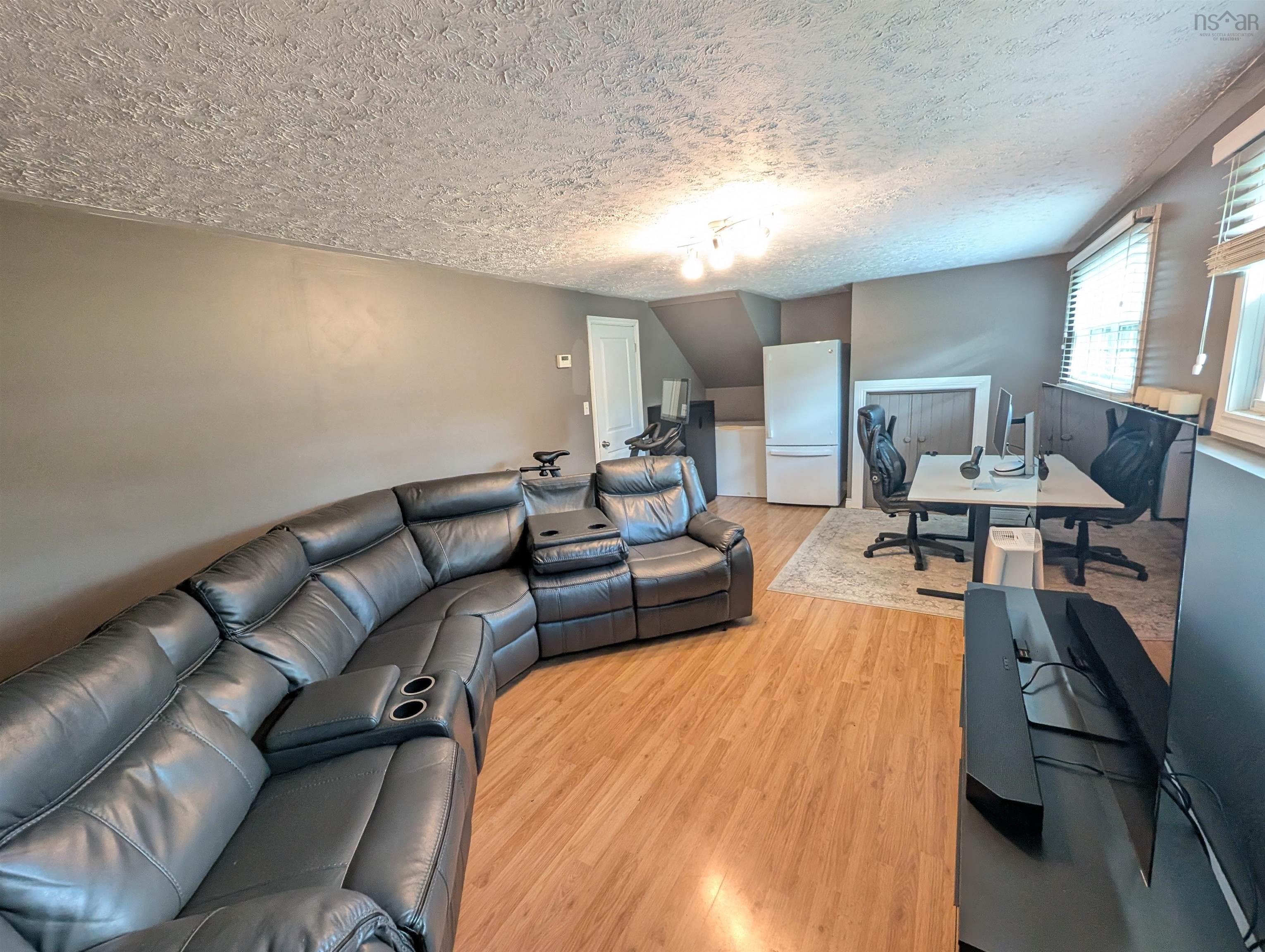 $474,900.00: 7 Heather Lane, Enfield