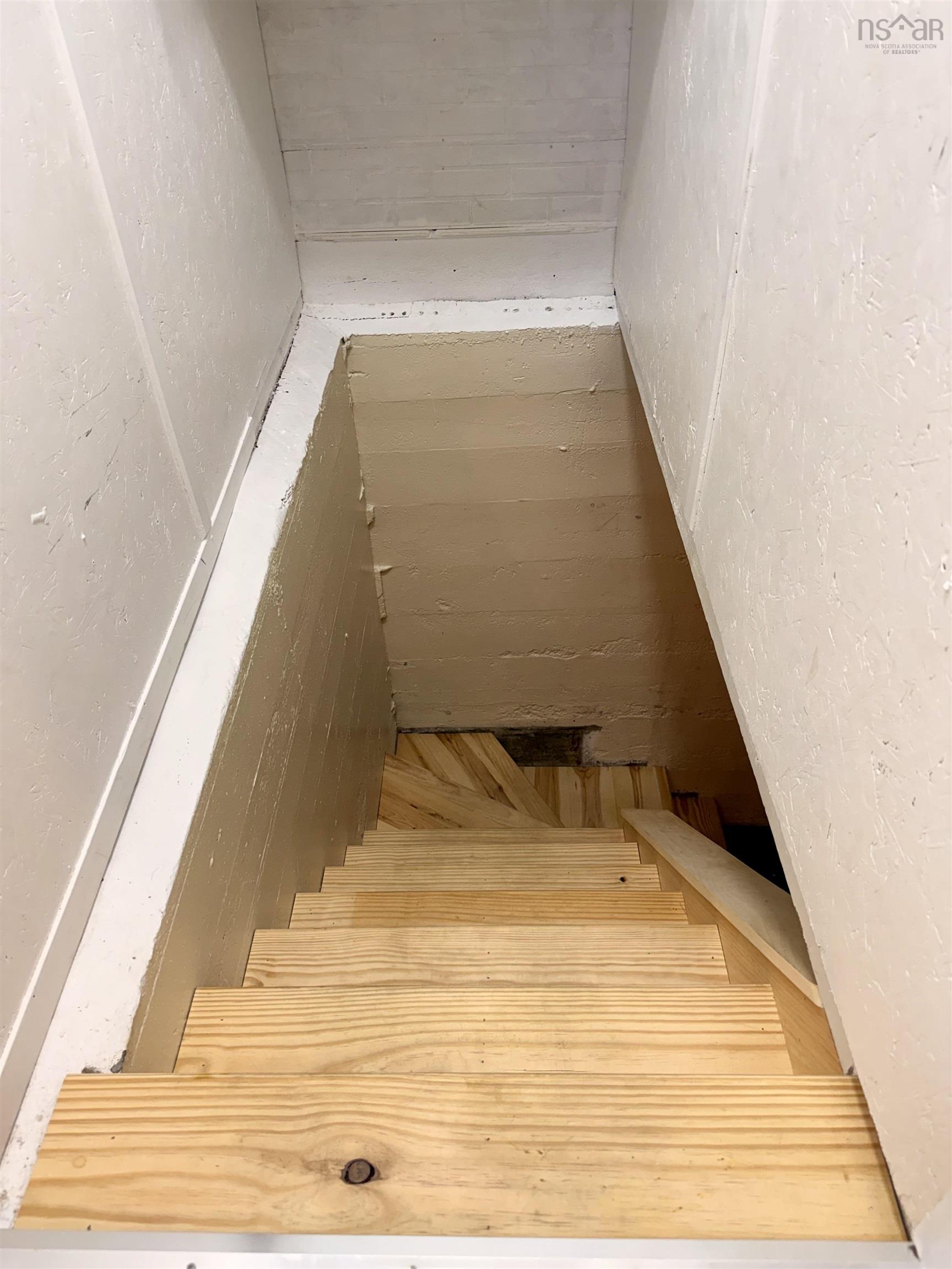 $239,000.00: 60 Transvaal Street, Shelburne