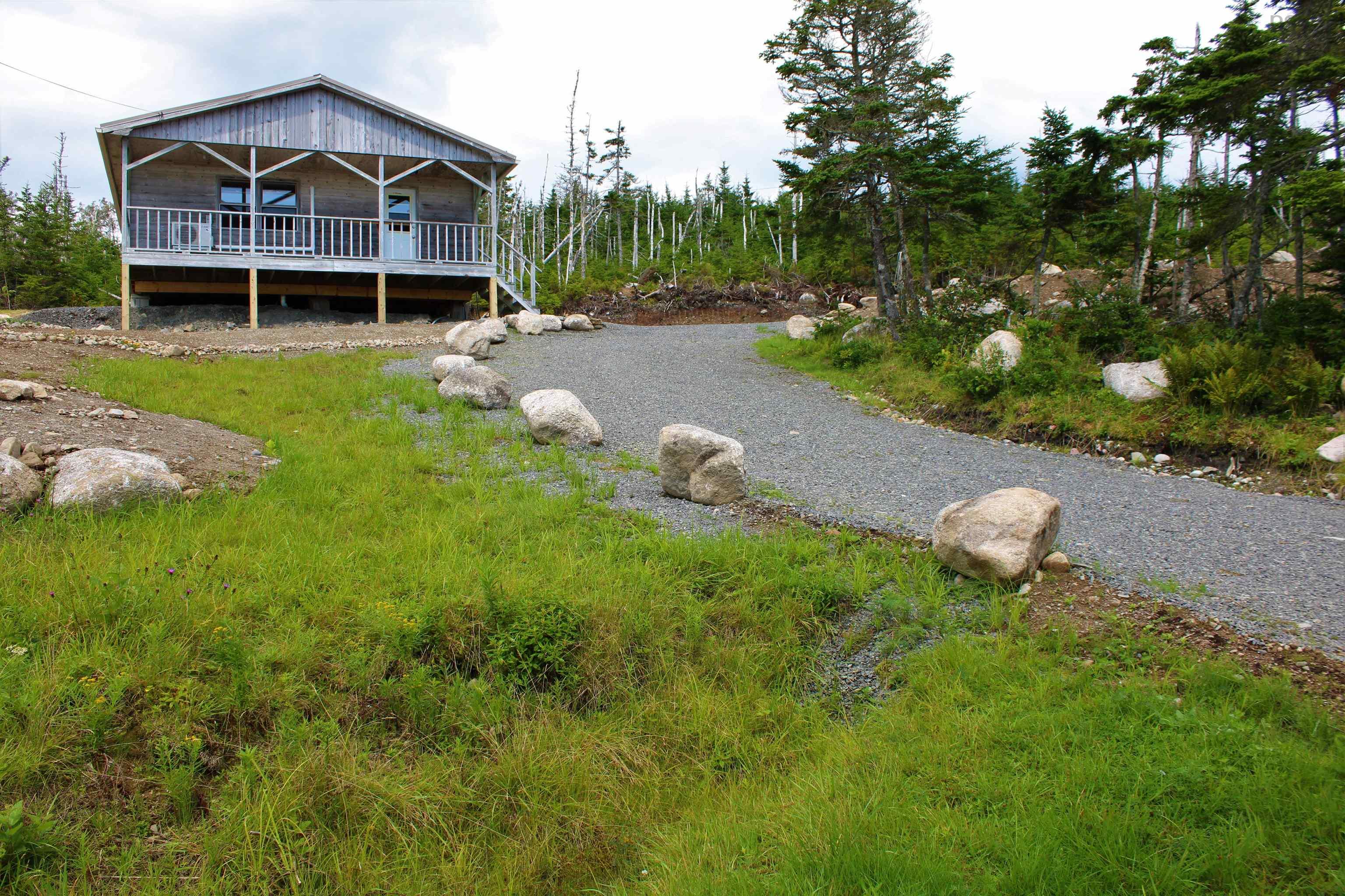 $180,000.00: 15+17 R-24, Cole Harbour