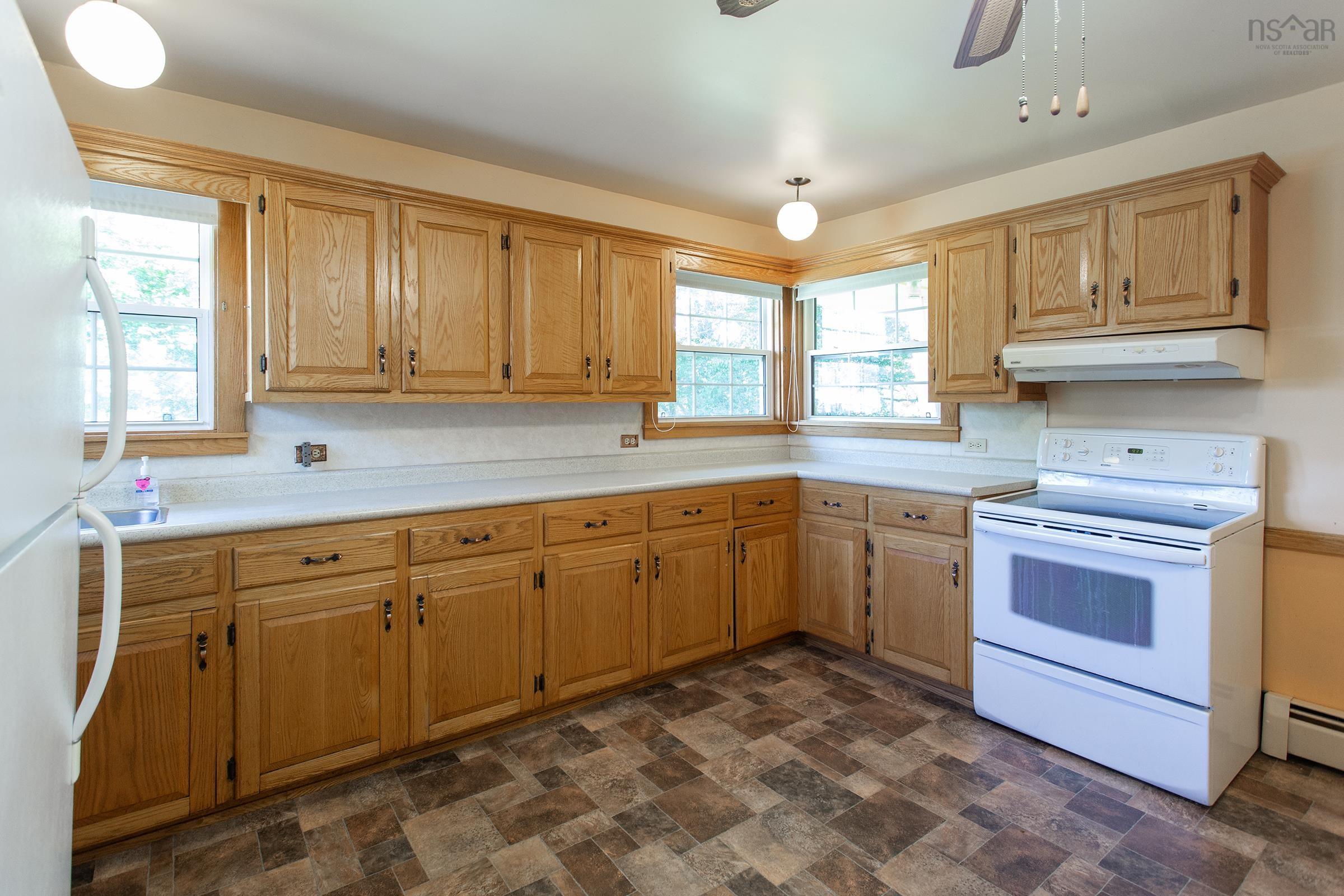 $239,000.00: 5374 Highway 201, West Paradise