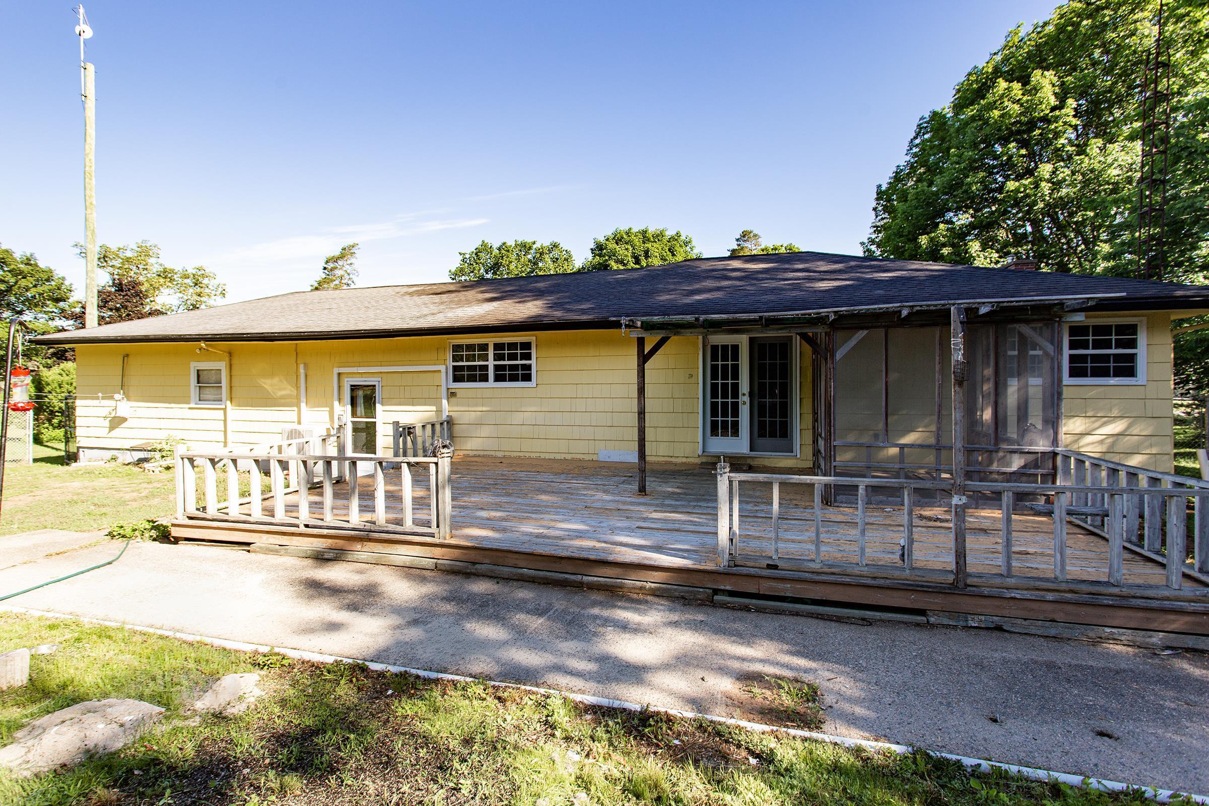 $239,000.00: 5374 Highway 201, West Paradise