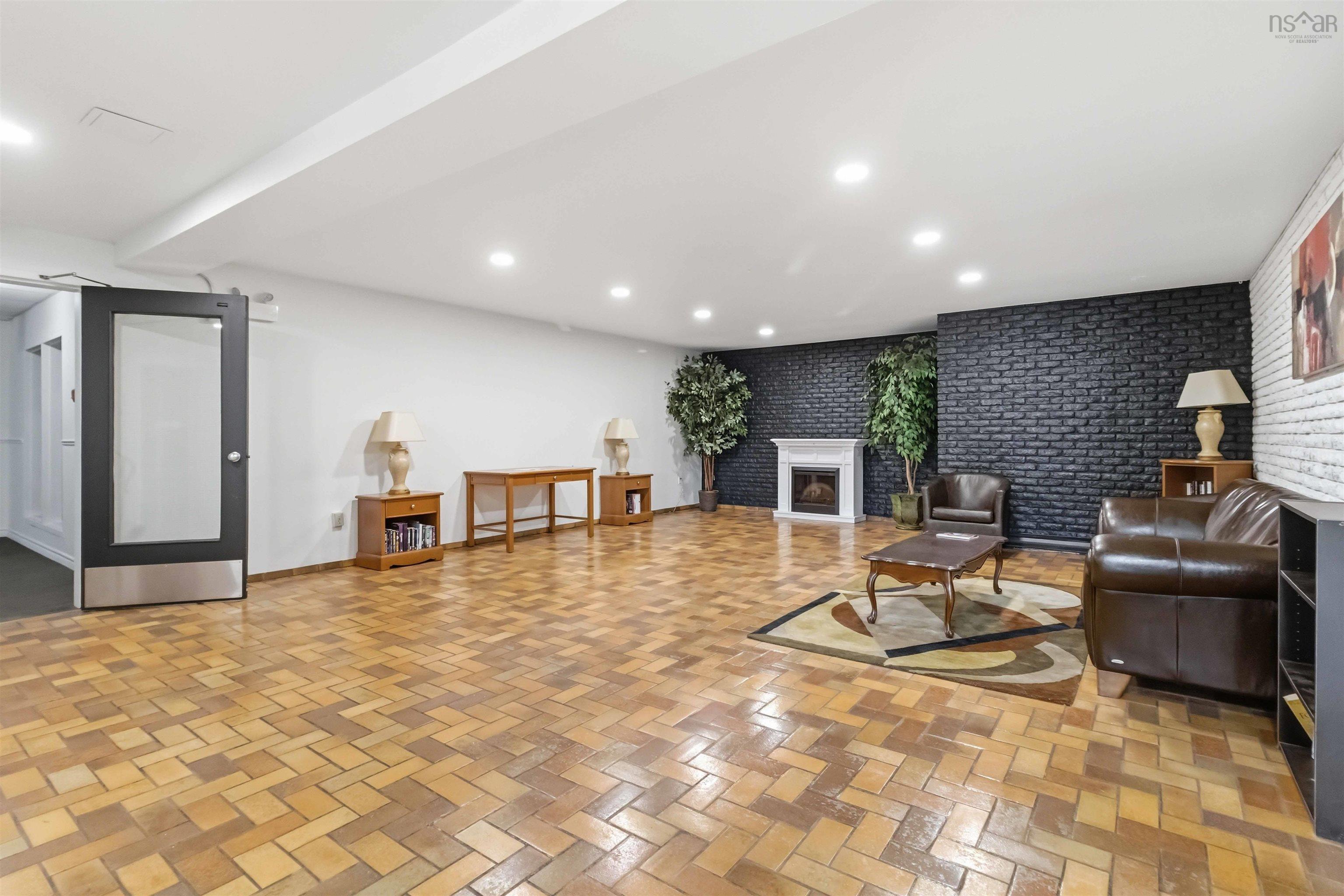 $269,990.00: #323 7 Jamieson Street, Dartmouth