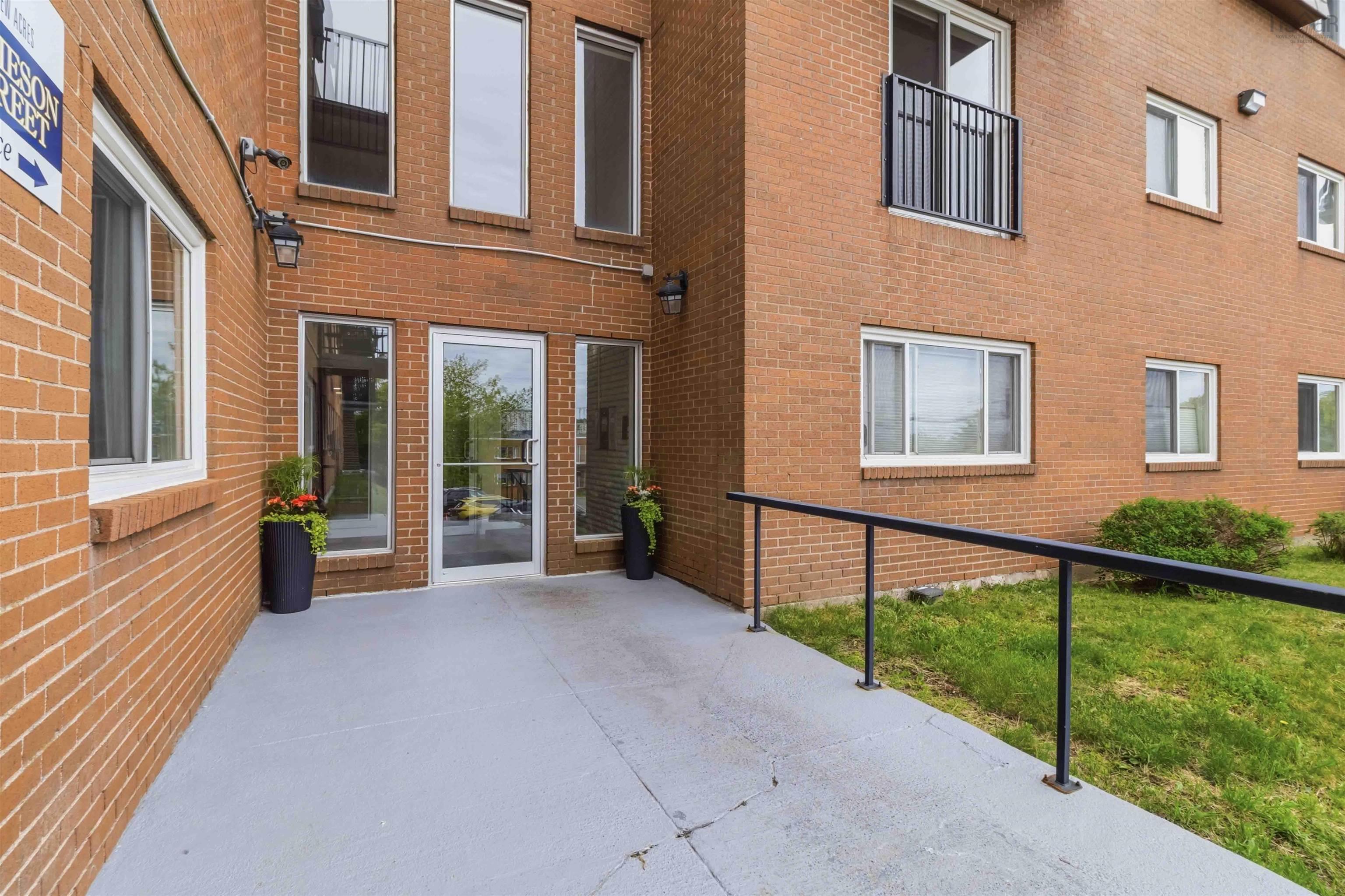 $269,990.00: #323 7 Jamieson Street, Dartmouth