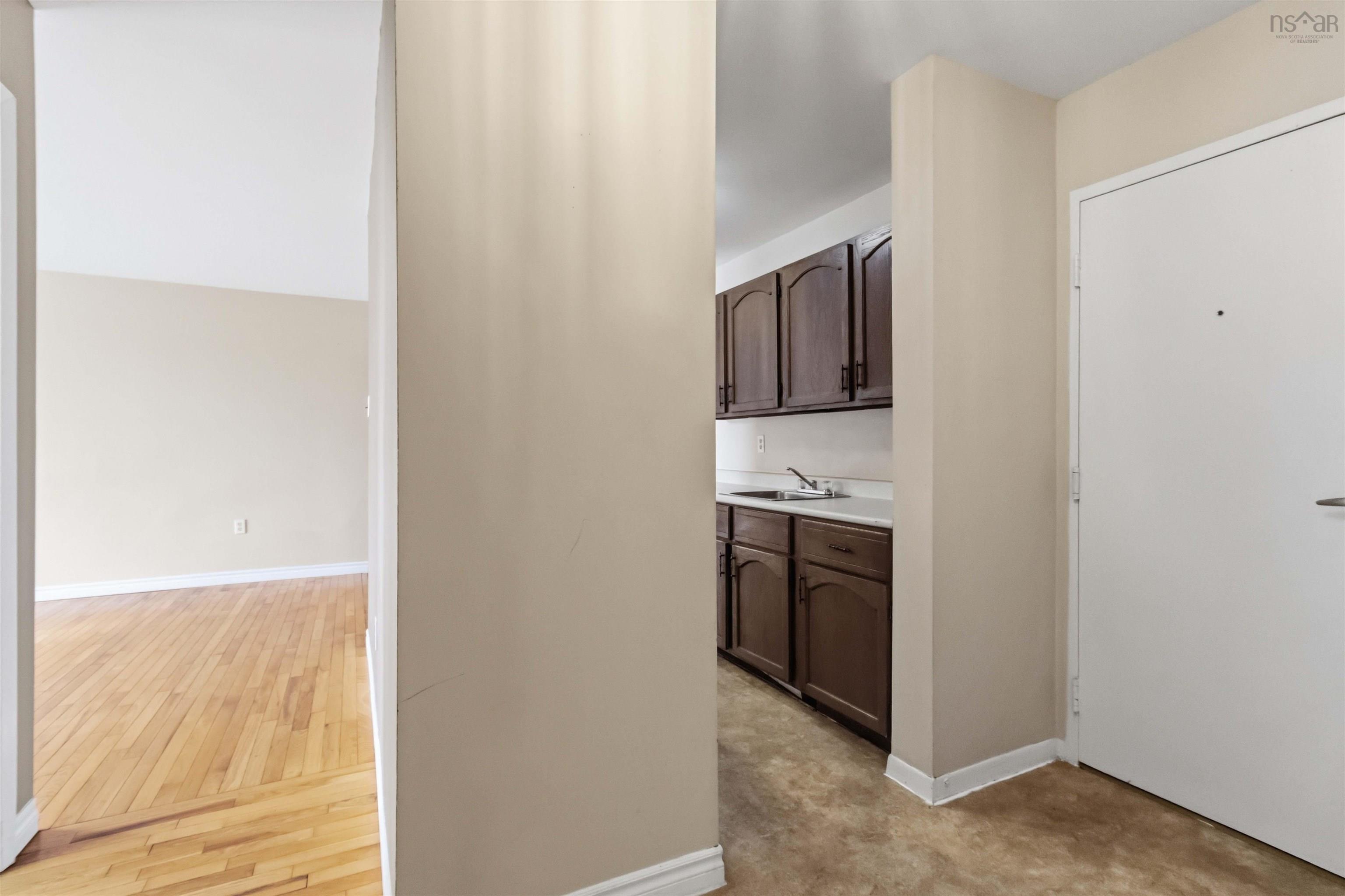 $269,990.00: #323 7 Jamieson Street, Dartmouth