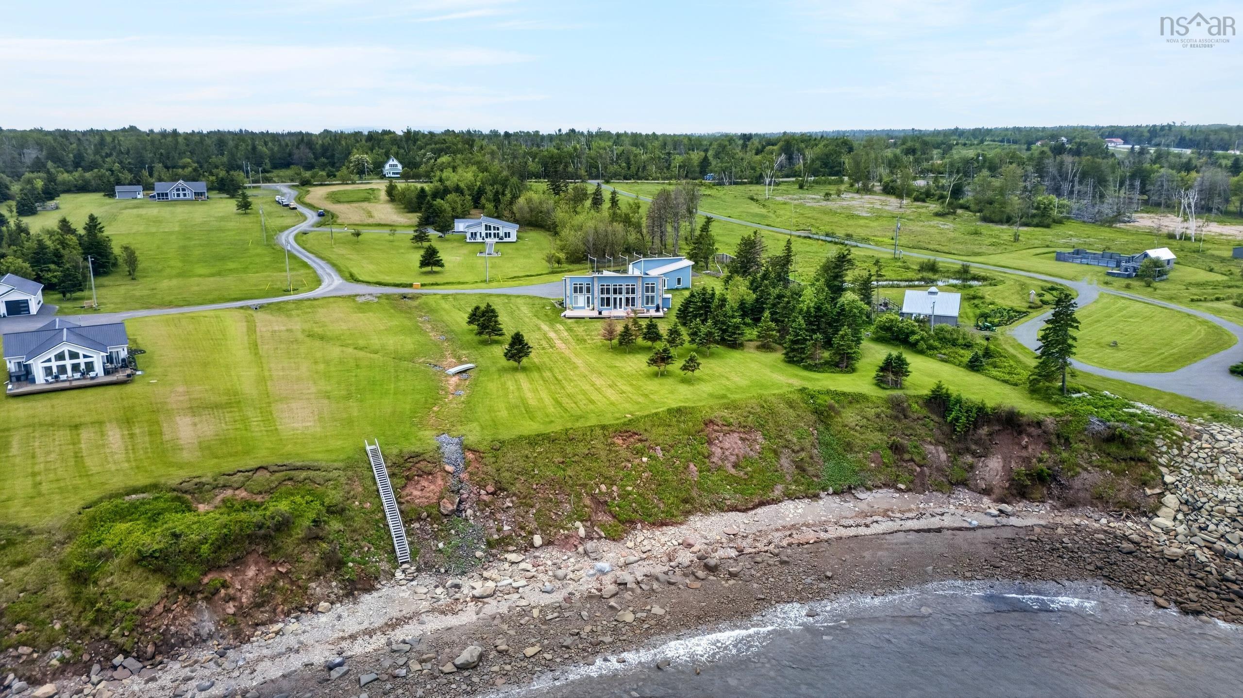 $1,200,000.00: 45 KEIFERD SHORE Lane, Gulf Shore