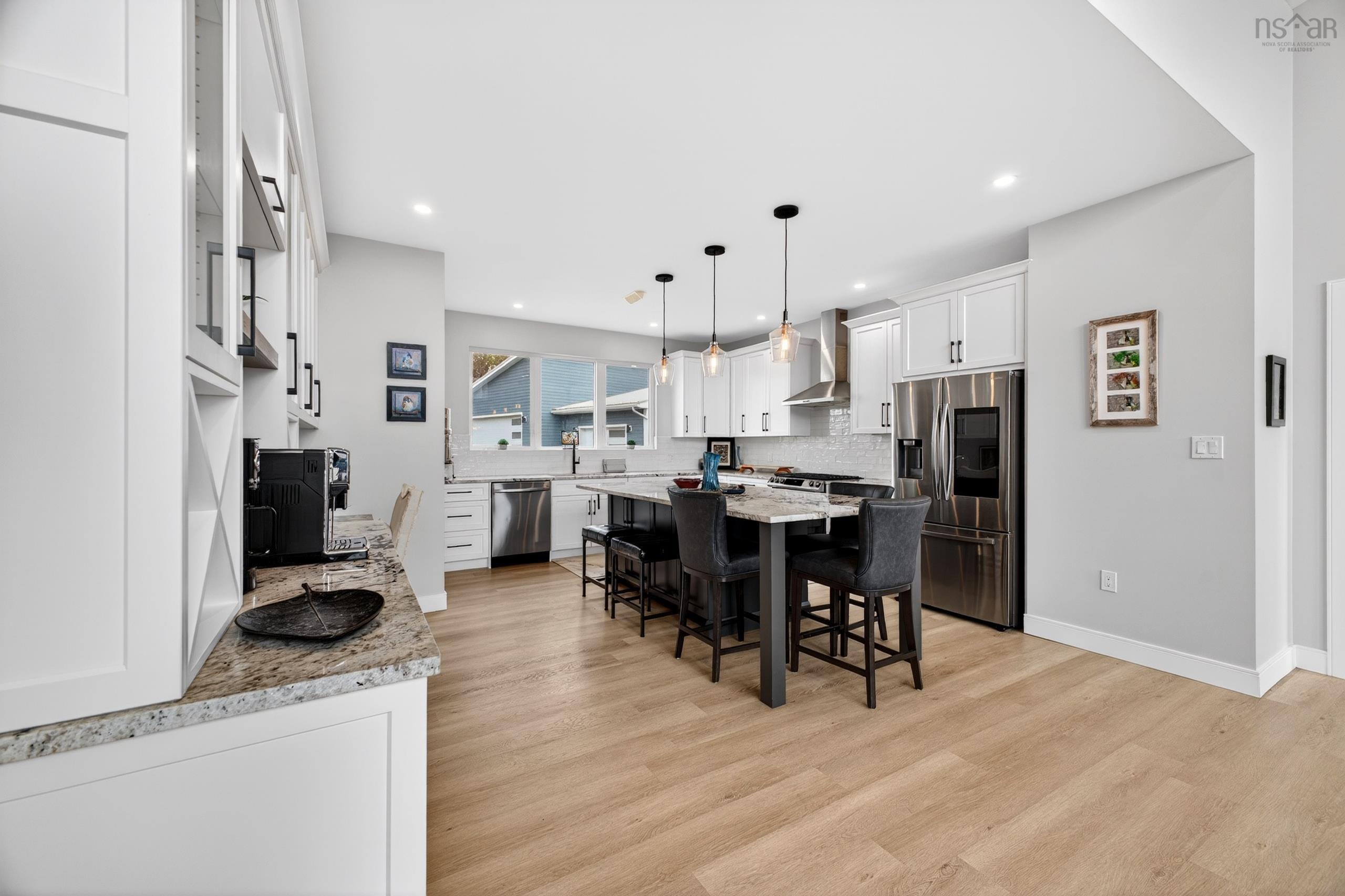 $1,200,000.00: 45 KEIFERD SHORE Lane, Gulf Shore