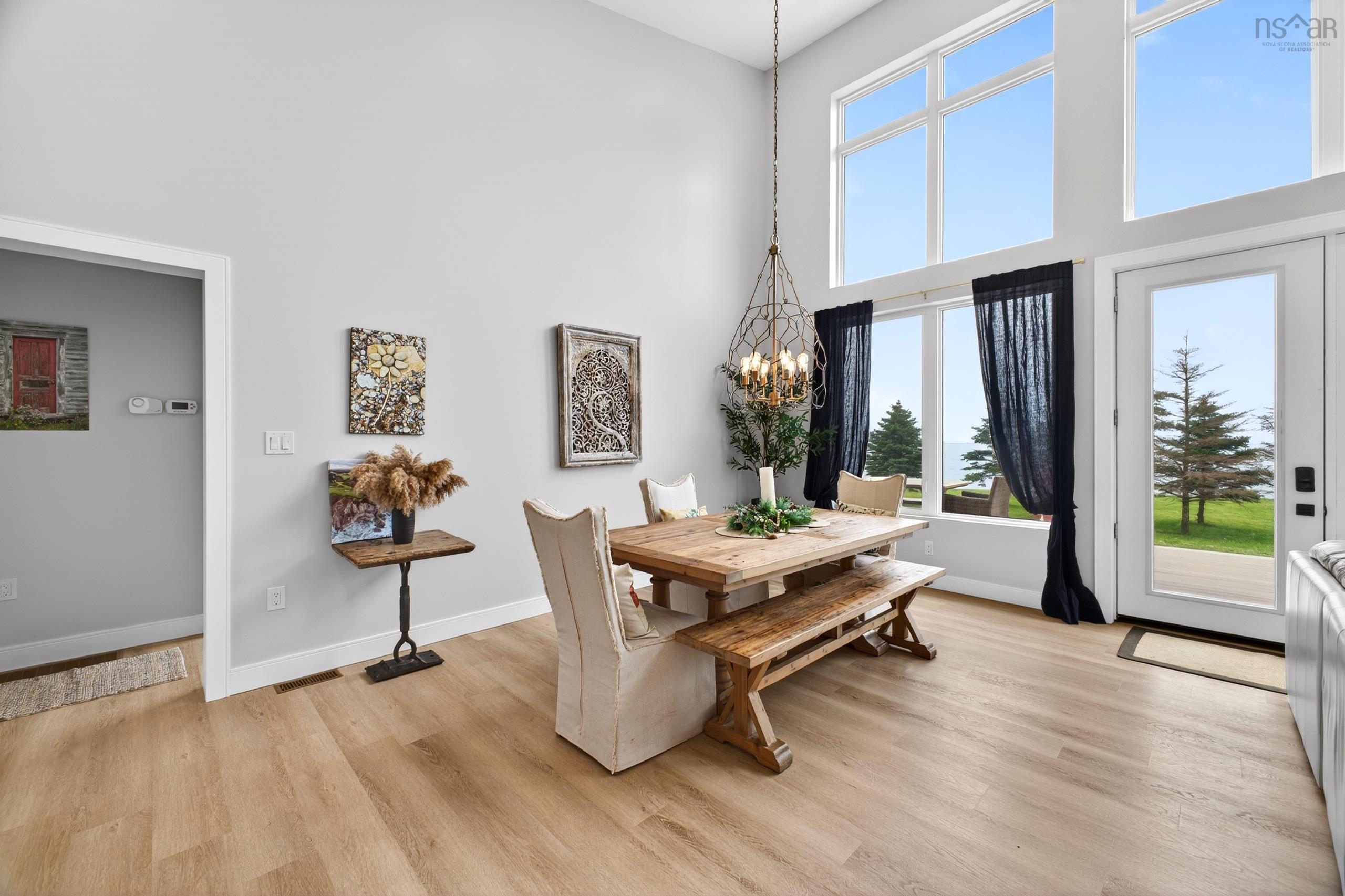 $1,200,000.00: 45 KEIFERD SHORE Lane, Gulf Shore