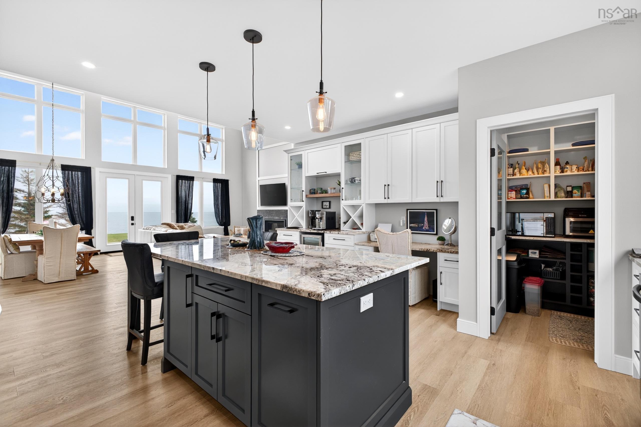 $1,200,000.00: 45 KEIFERD SHORE Lane, Gulf Shore